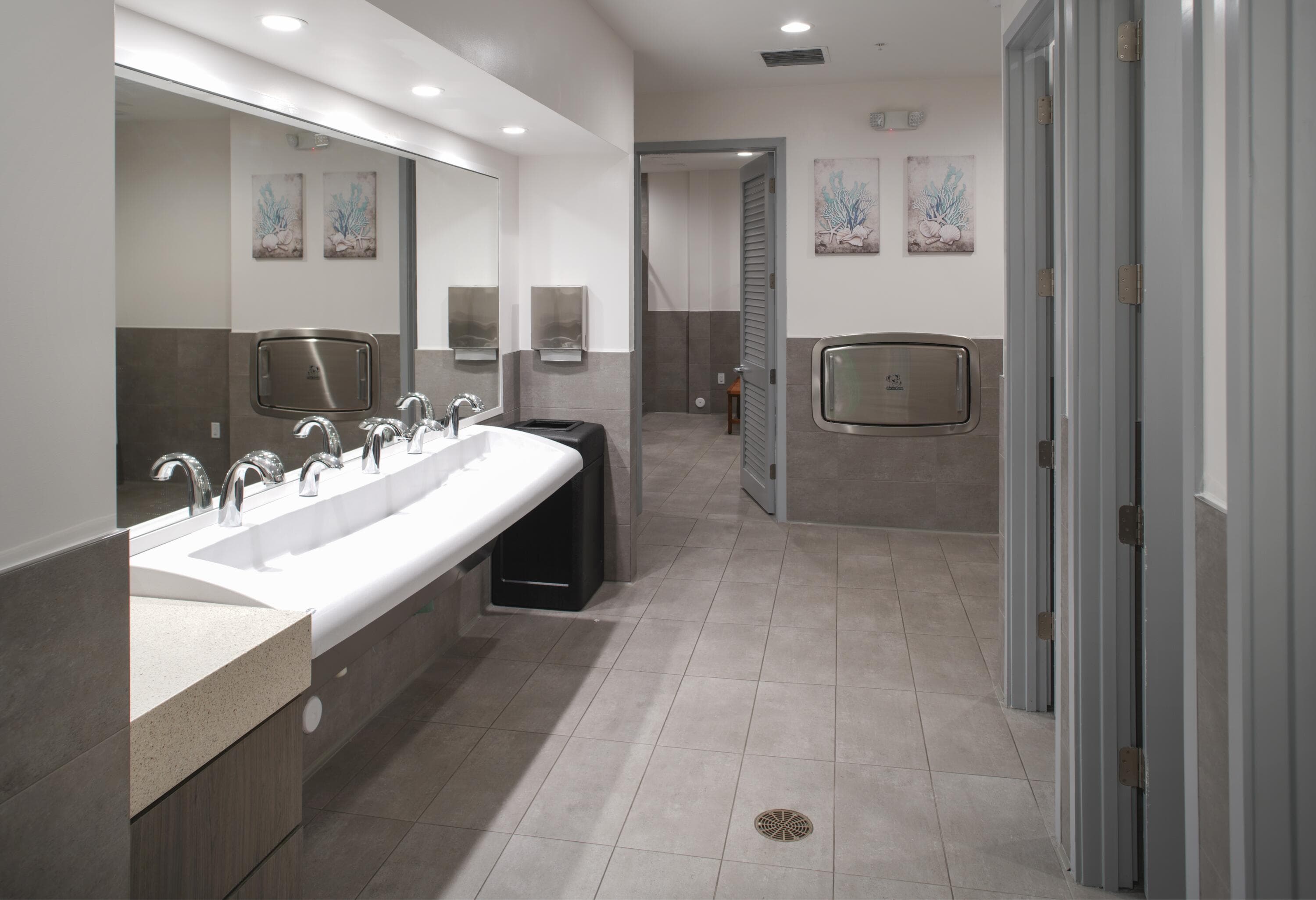 350 Horizons E 206, Boynton Beach, FL 33435 — photo 37 of 42