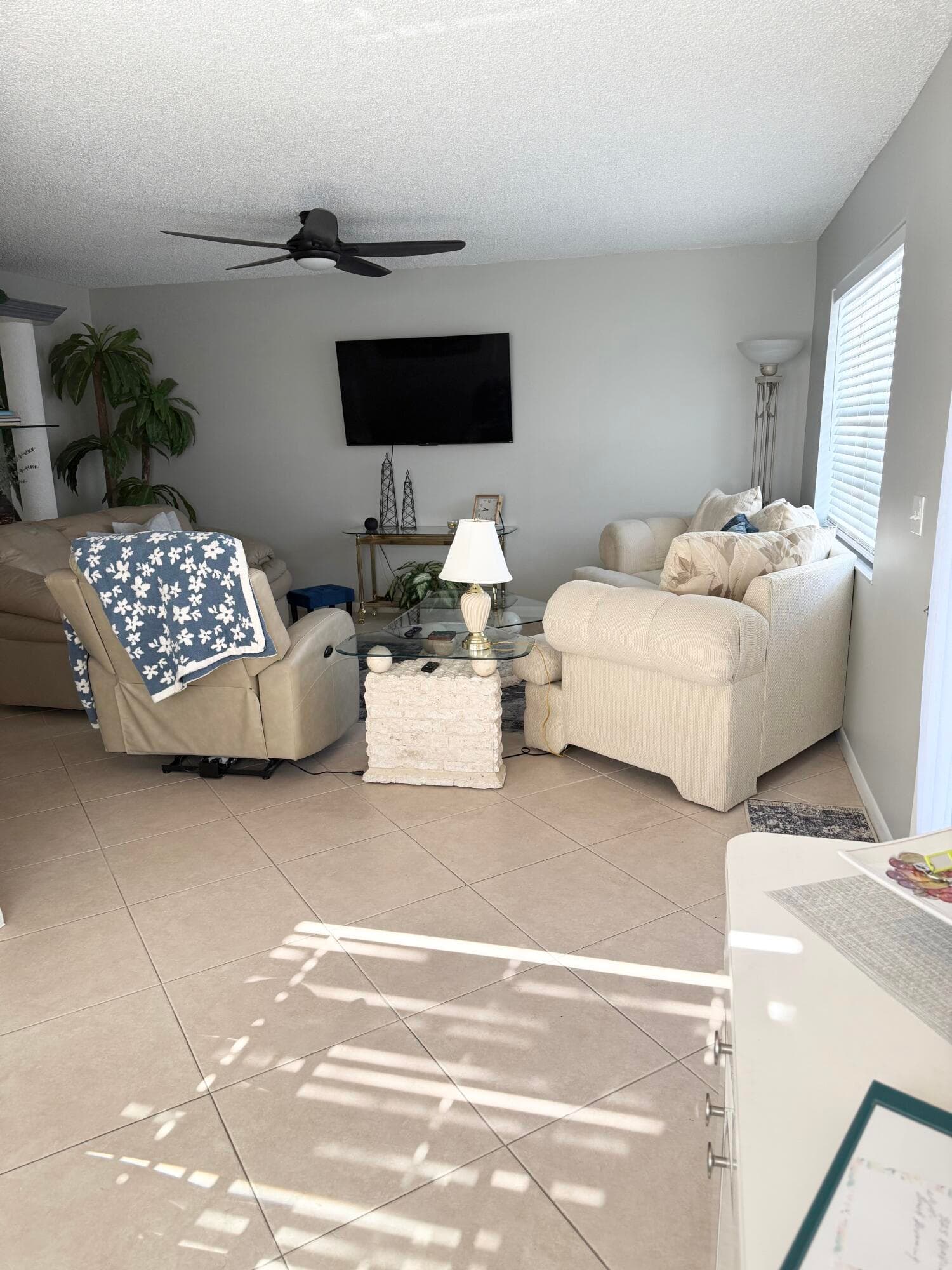 177 Burgundy D, Delray Beach, FL 33484 — photo 4 of 16