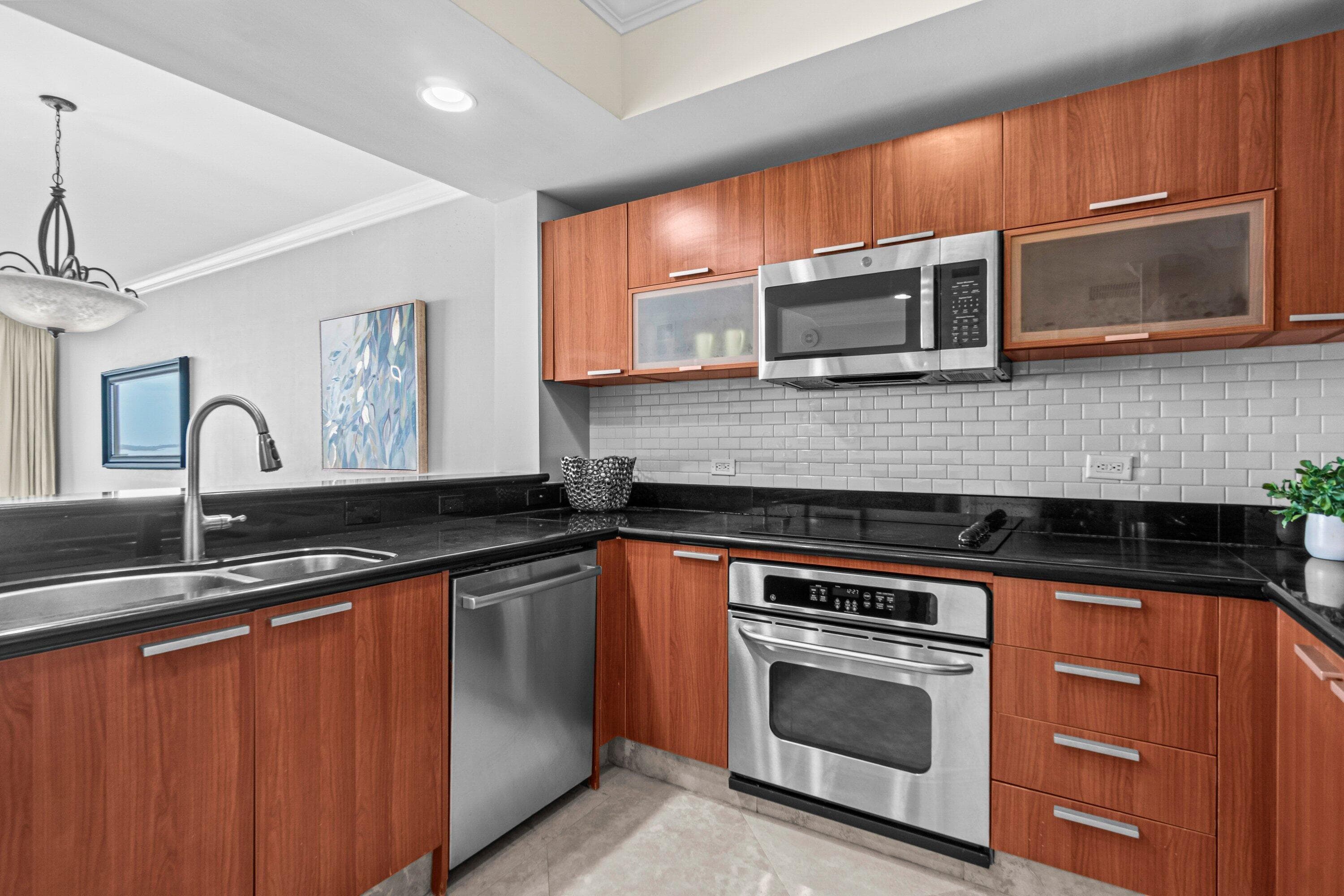 2650 Lake Shore Drive 703, Riviera Beach, FL 33404 — photo 6 of 56