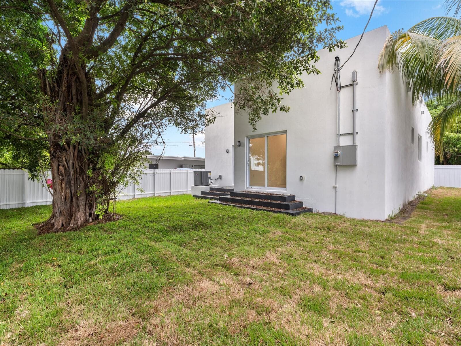 533 NW 16th Avenue, Fort Lauderdale, FL 33311 — photo 27 of 27