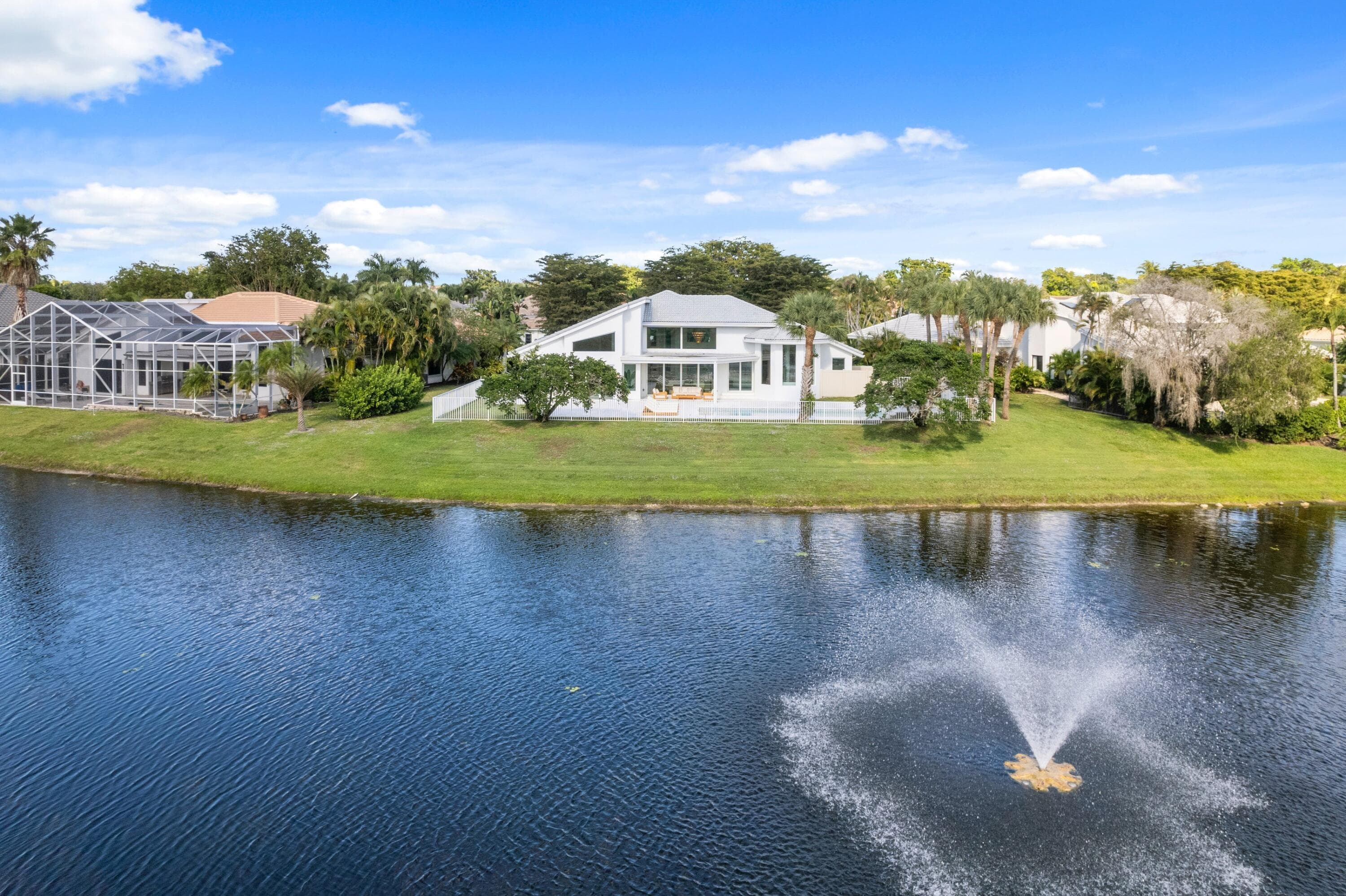 11166 Isle Brook Court, Wellington, FL 33414 — photo 2 of 44