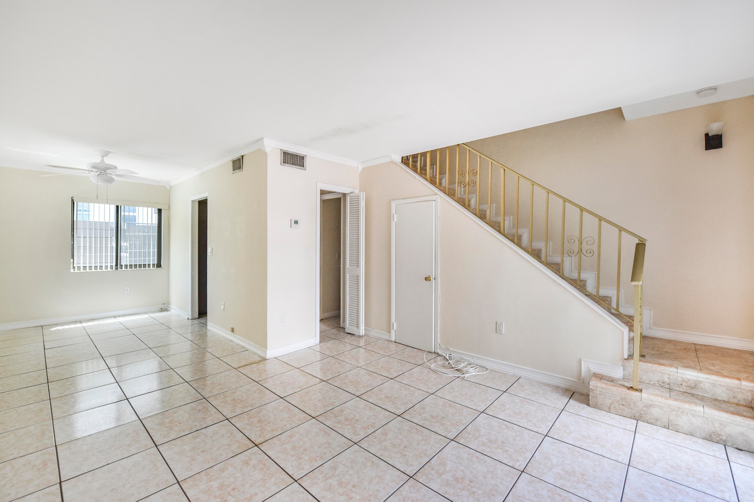 300 80th Street 300, Miami Beach, FL 33141 — photo 11 of 22
