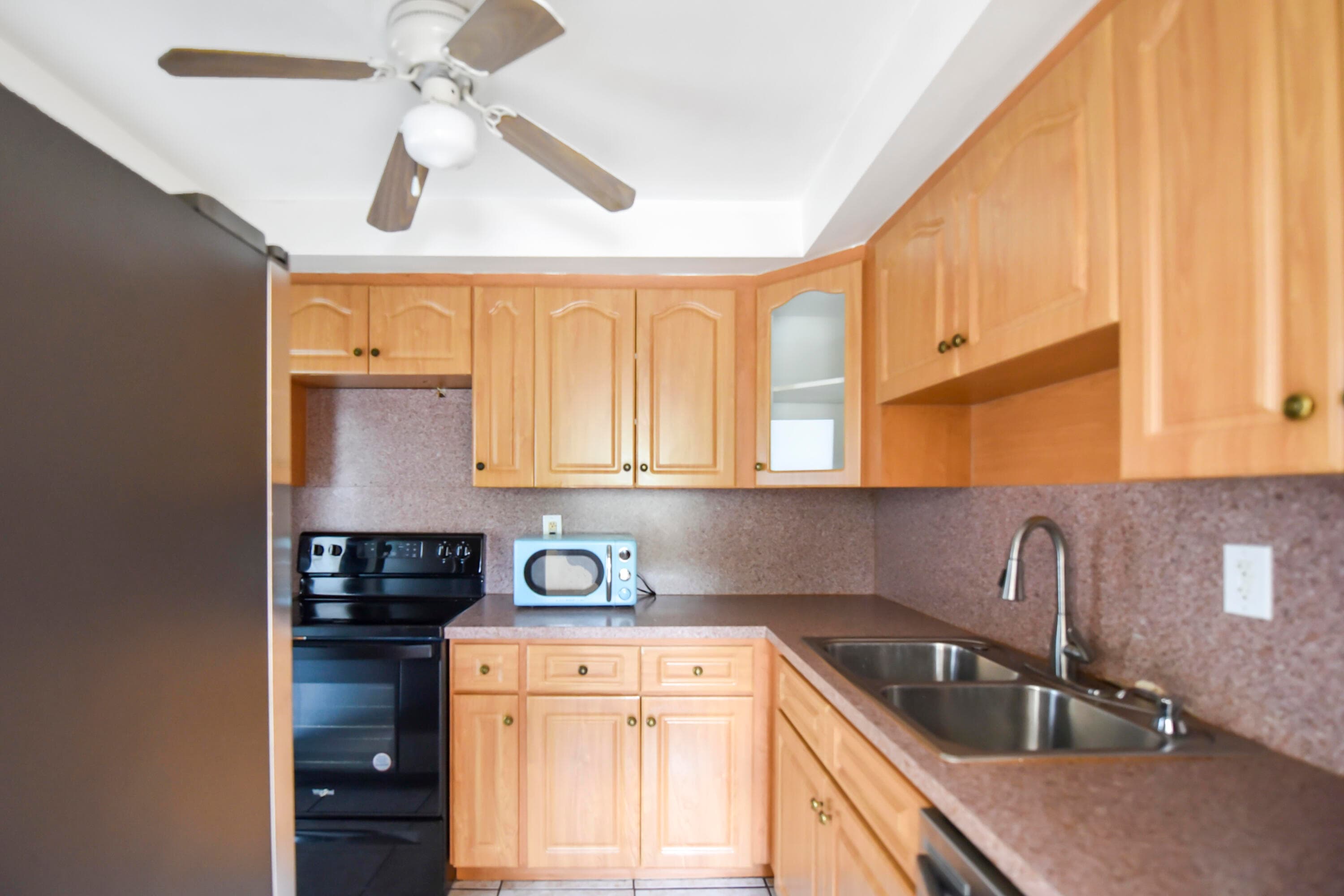 300 80th Street 300, Miami Beach, FL 33141 — photo 7 of 22