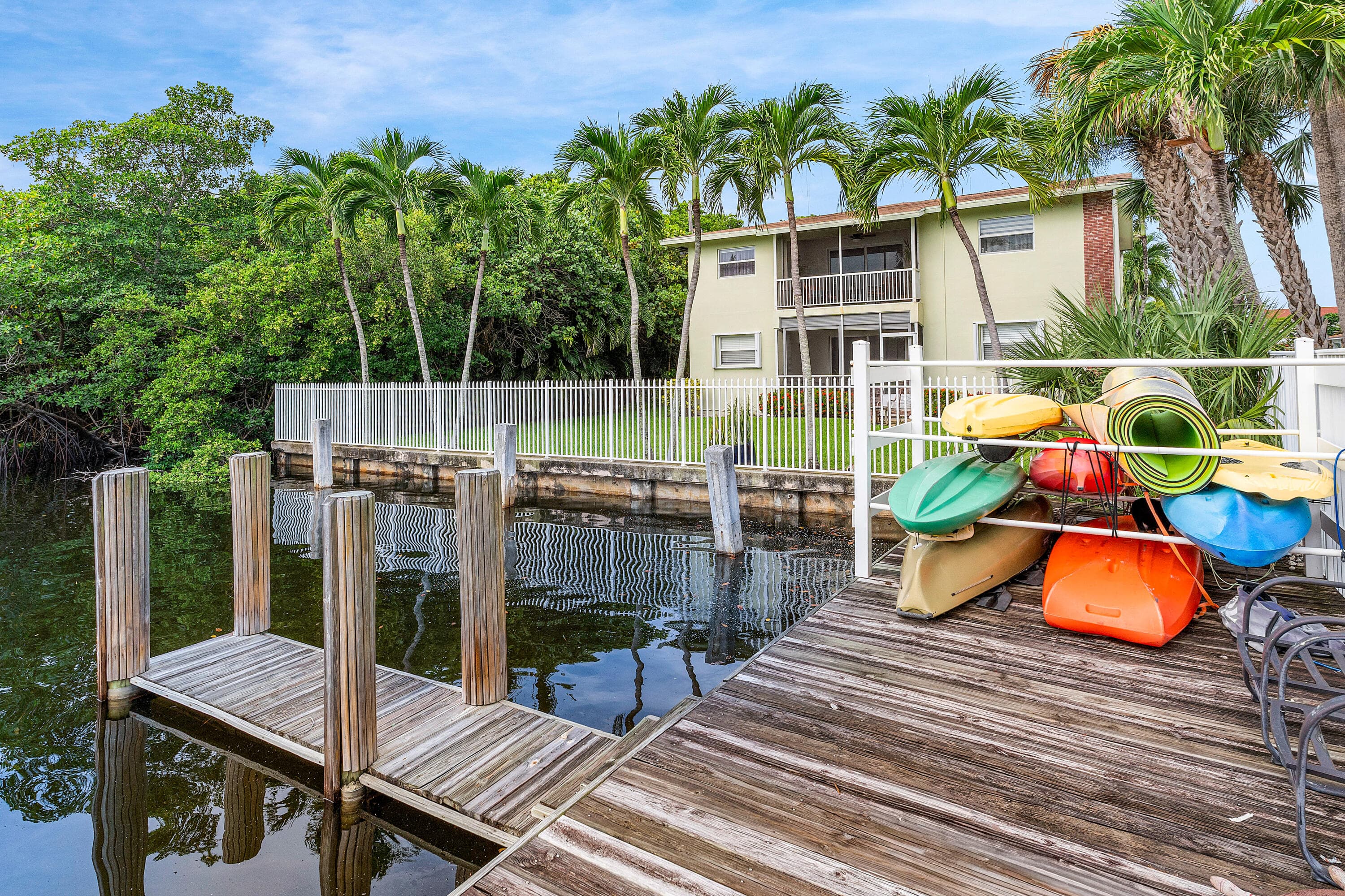 689 NE 6th Court 4050, Boynton Beach, FL 33435 — photo 26 of 40