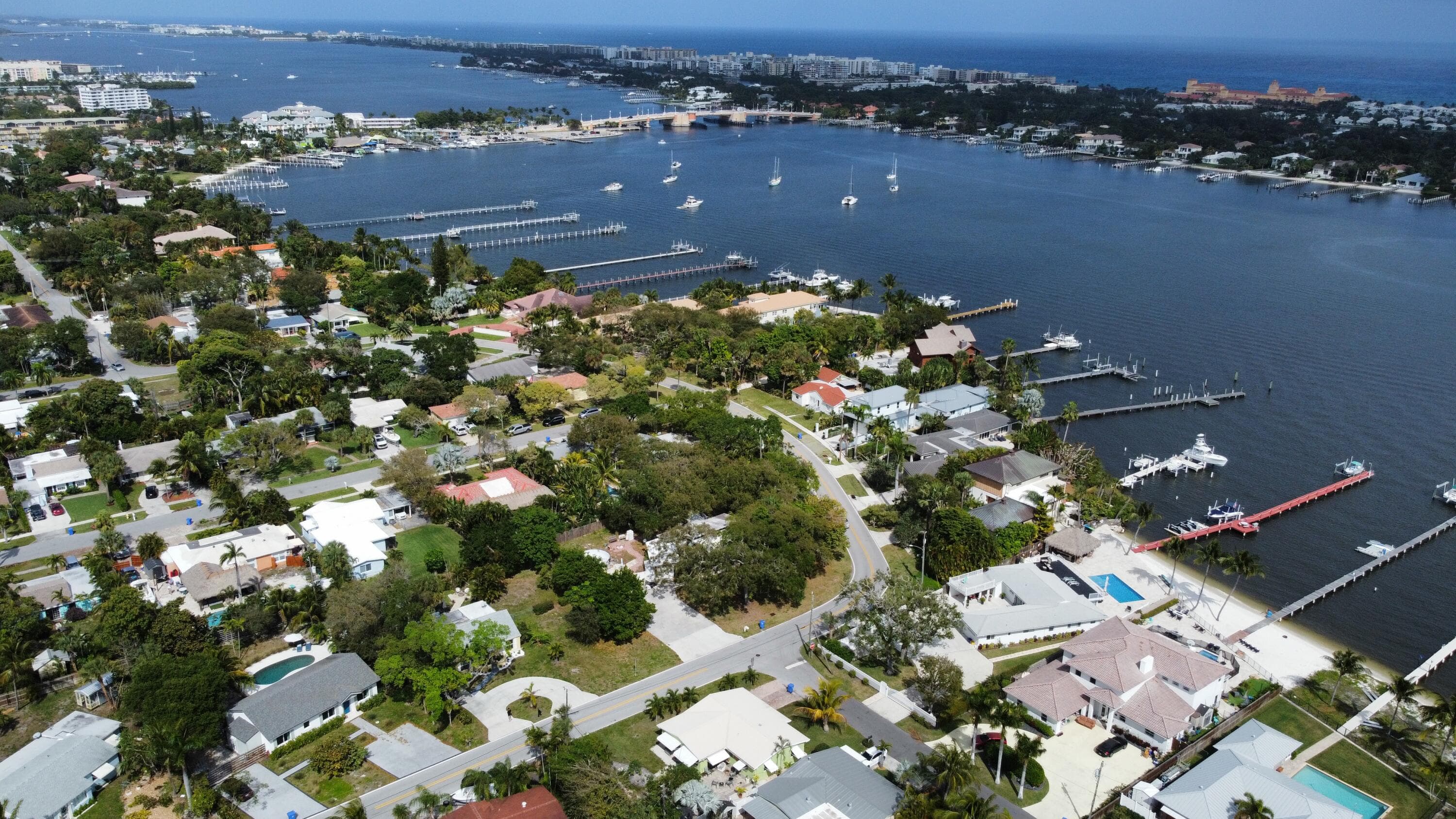727 S Lake Drive, Lantana, FL 33462 — photo 33 of 40