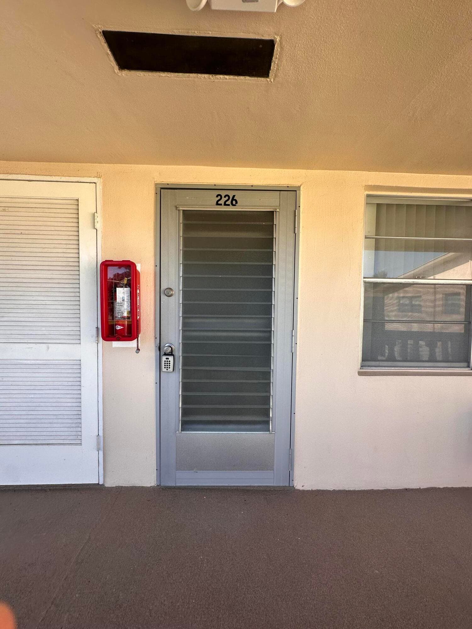226 Canturbury J, West Palm Beach, FL 33417 — photo 22 of 24