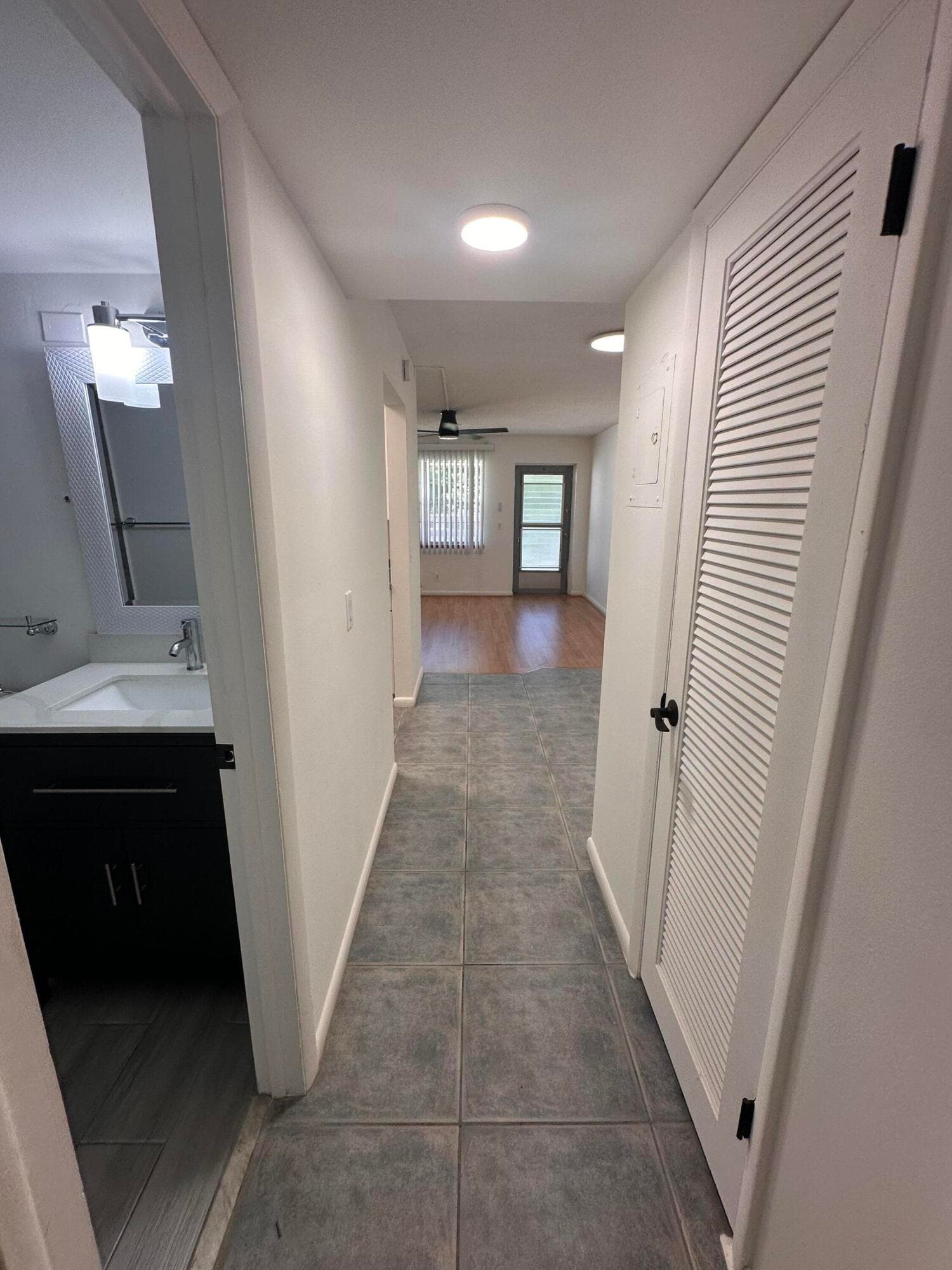 226 Canturbury J, West Palm Beach, FL 33417 — photo 17 of 24