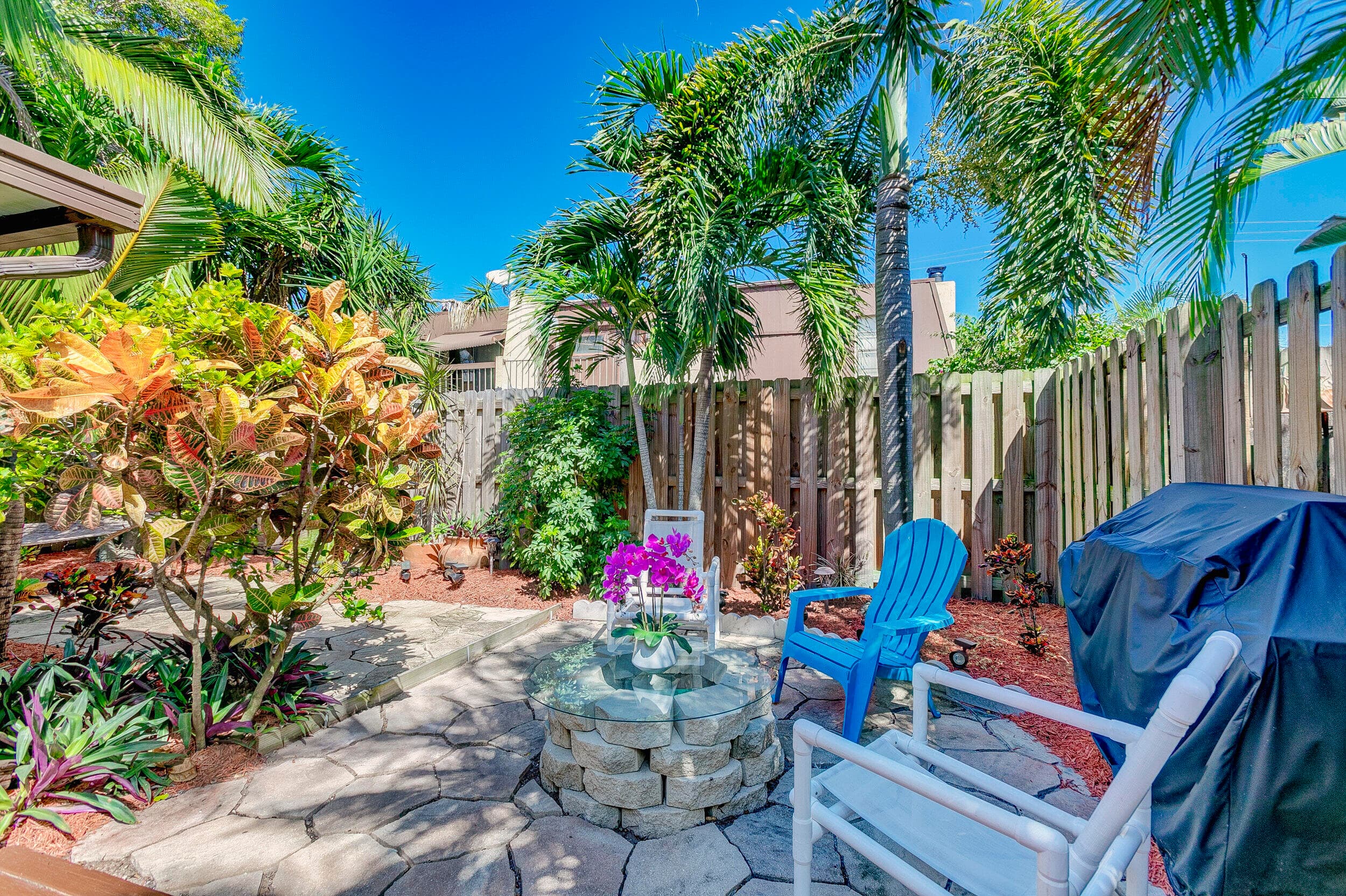 3530 E Gardens East Drive E B, Palm Beach Gardens, FL 33410 — photo 5 of 43