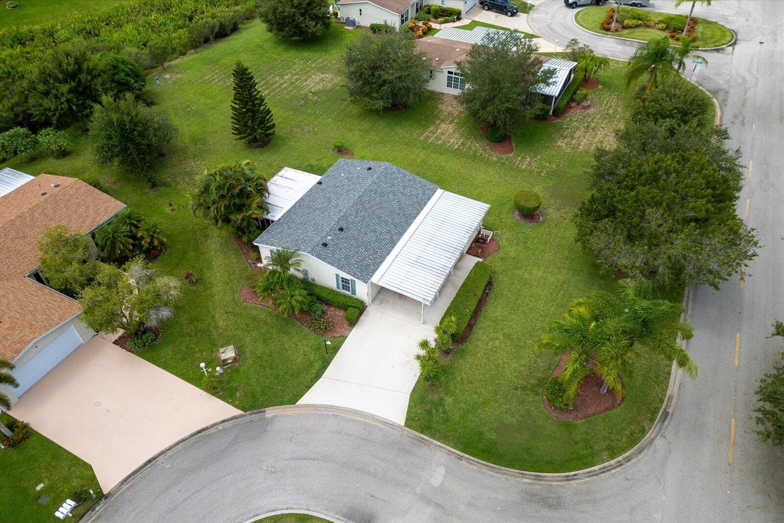 3304 Red Tailed Hawk Drive, Port St. Lucie, FL 34952 — photo 5 of 43