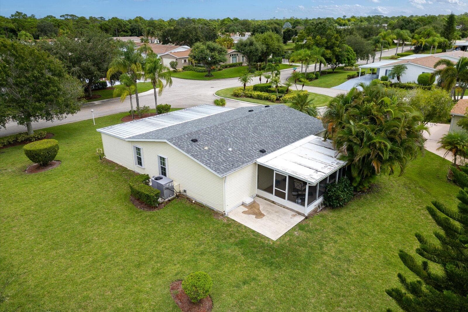 3304 Red Tailed Hawk Drive, Port St. Lucie, FL 34952 — photo 36 of 43