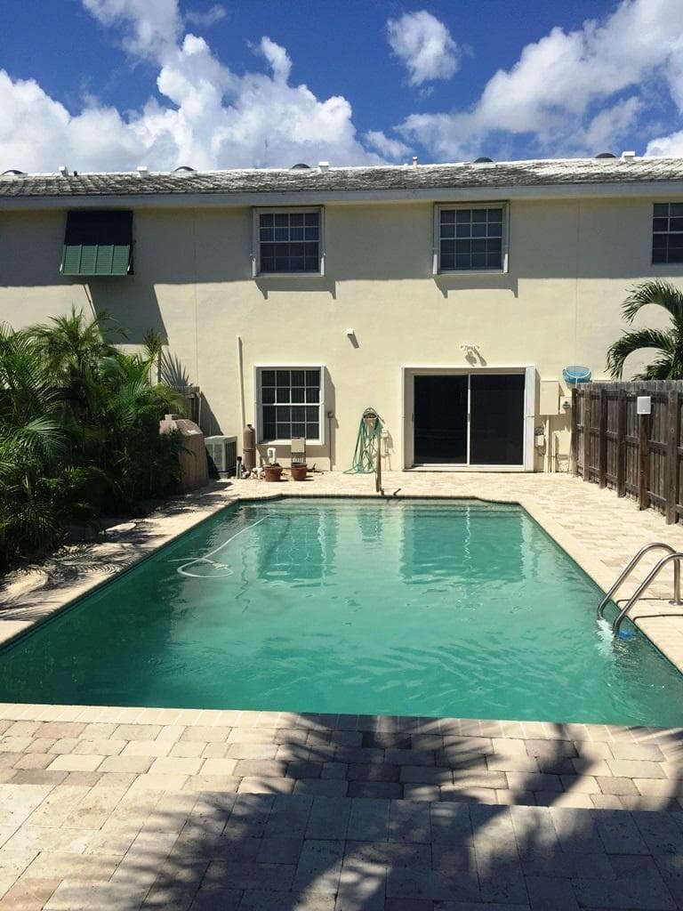 619 NE 7th Avenue, Delray Beach, FL 33483 — photo 6 of 39