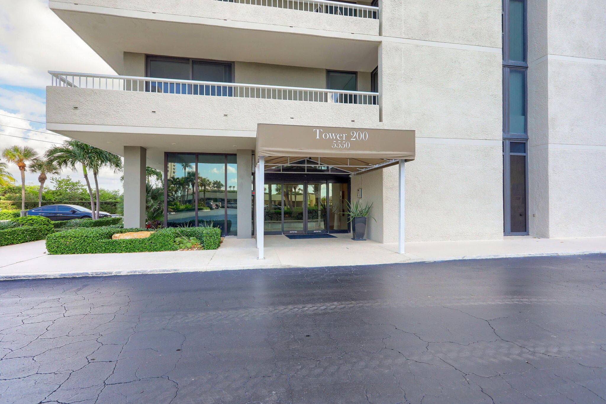 5550 N Ocean Drive 20 C, Singer Island, FL 33404 — photo 53 of 79