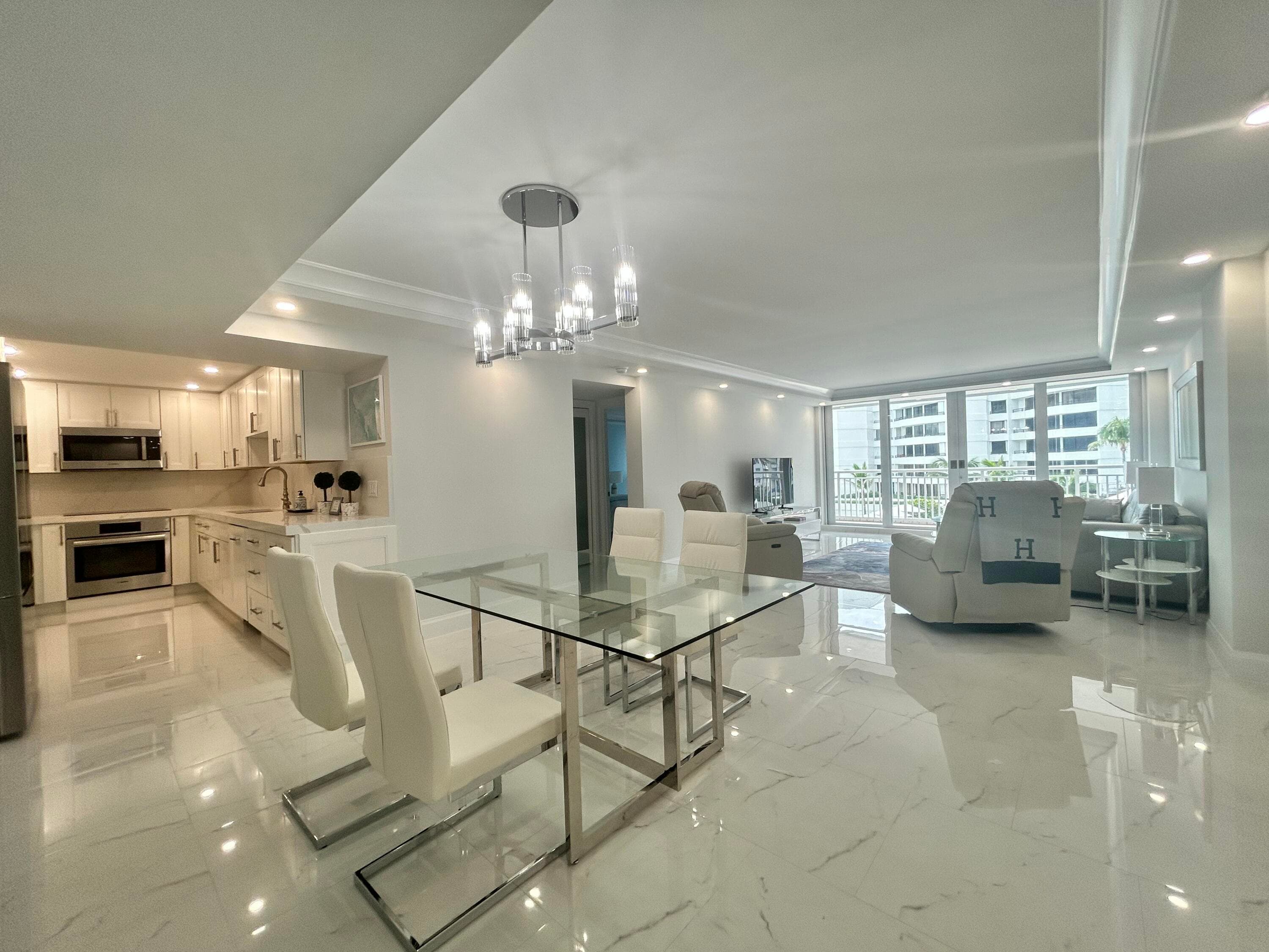 3546 S South Ocean Boulevard 405, South Palm Beach, FL 33480 — photo 8 of 23