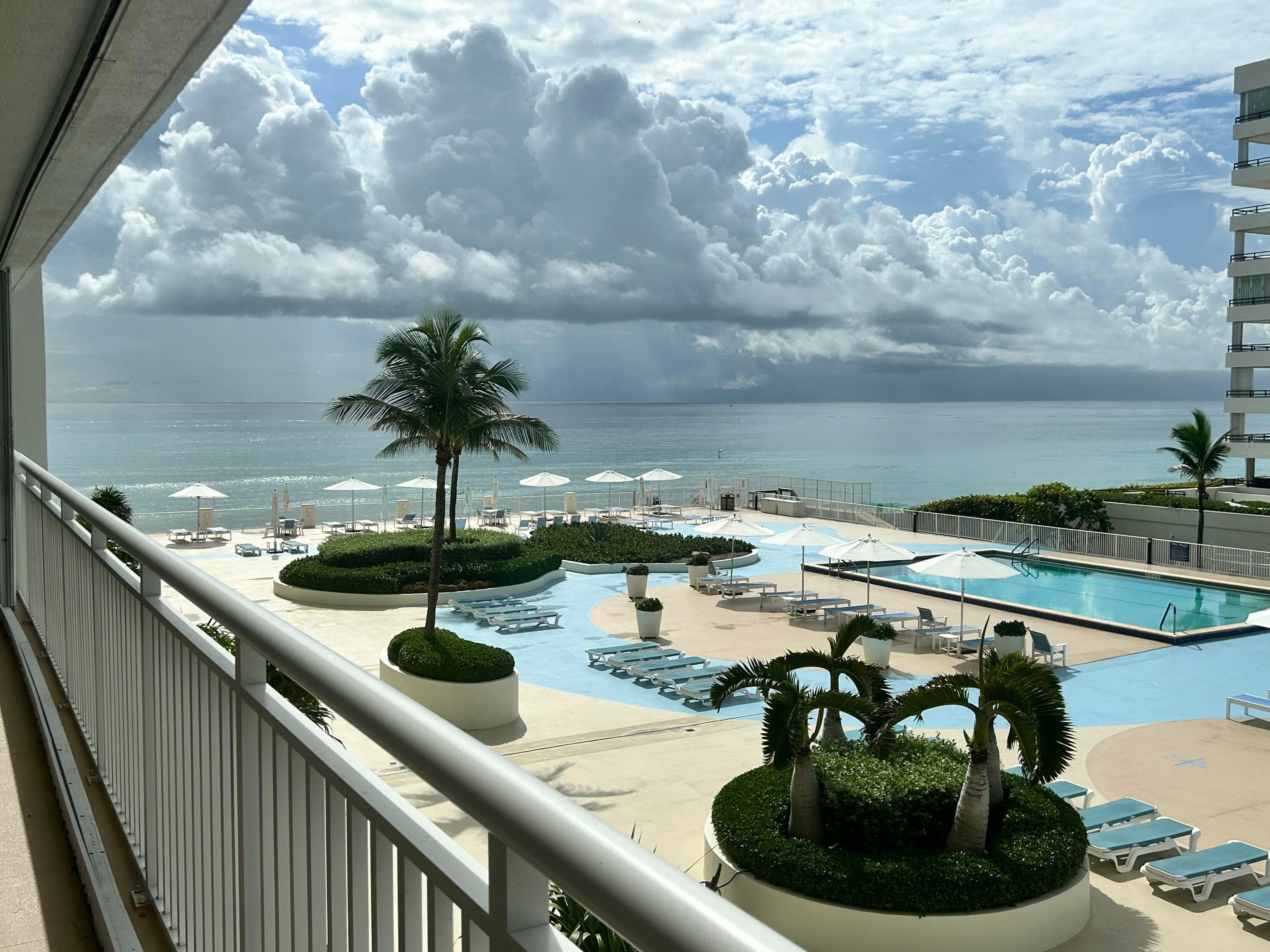 3546 S South Ocean Boulevard 405, South Palm Beach, FL 33480 — photo 3 of 23