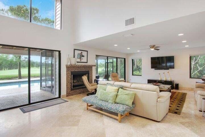 1328 SE Colony Way, Jupiter, FL 33478 — photo 11 of 37