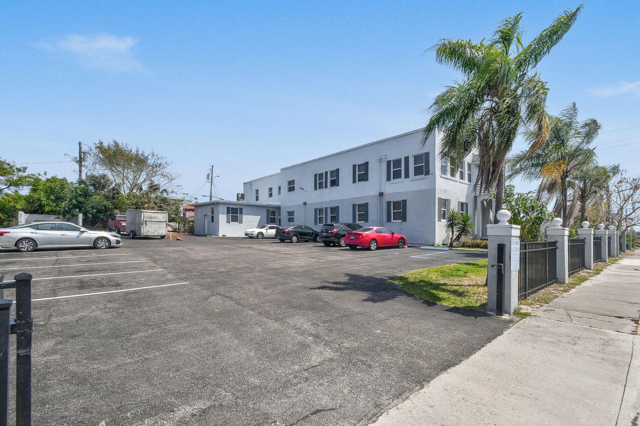 1401 Division Avenue, West Palm Beach, FL 33401 — photo 2 of 15