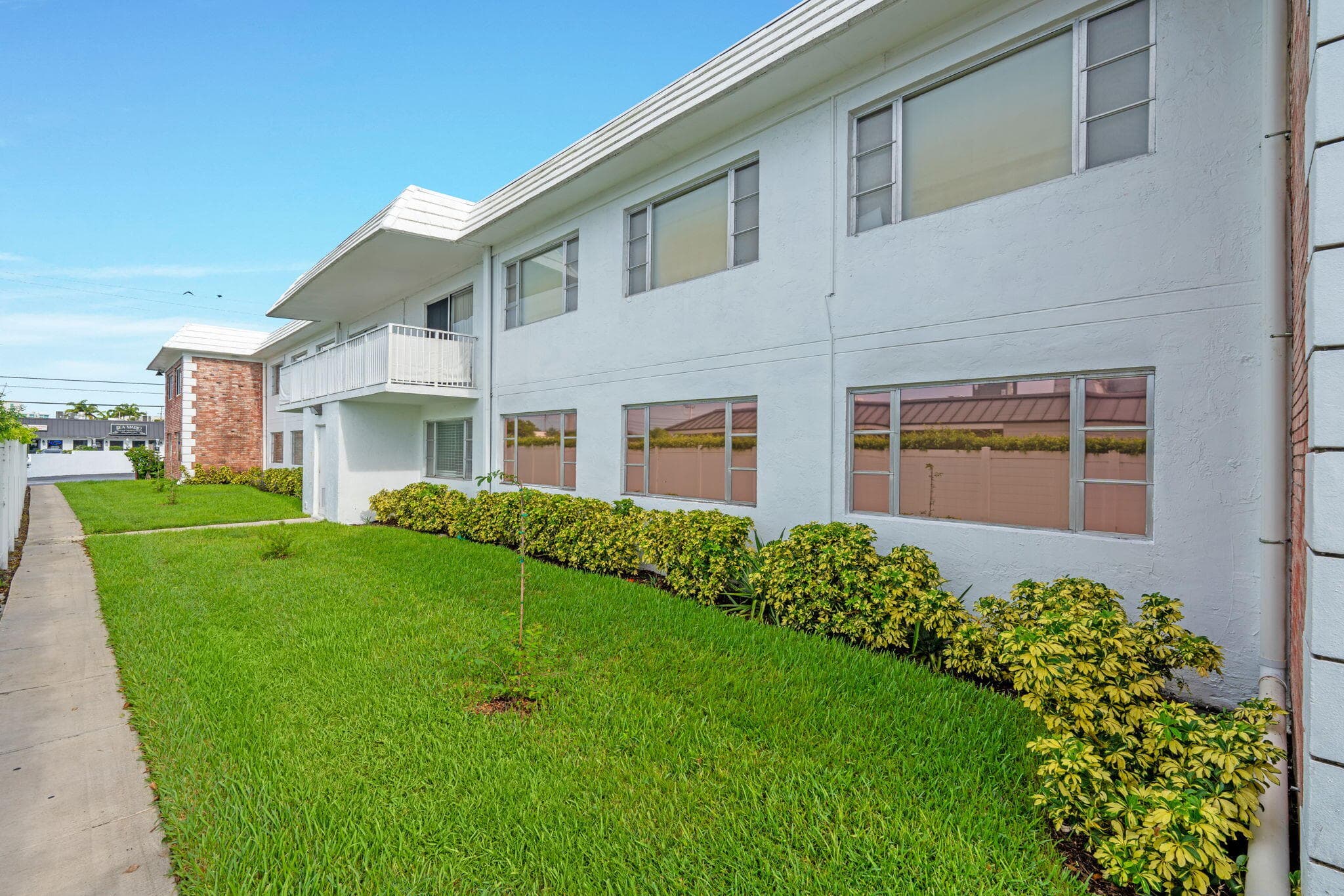 418 S Cypress Road 128, Pompano Beach, FL 33060 — photo 47 of 50
