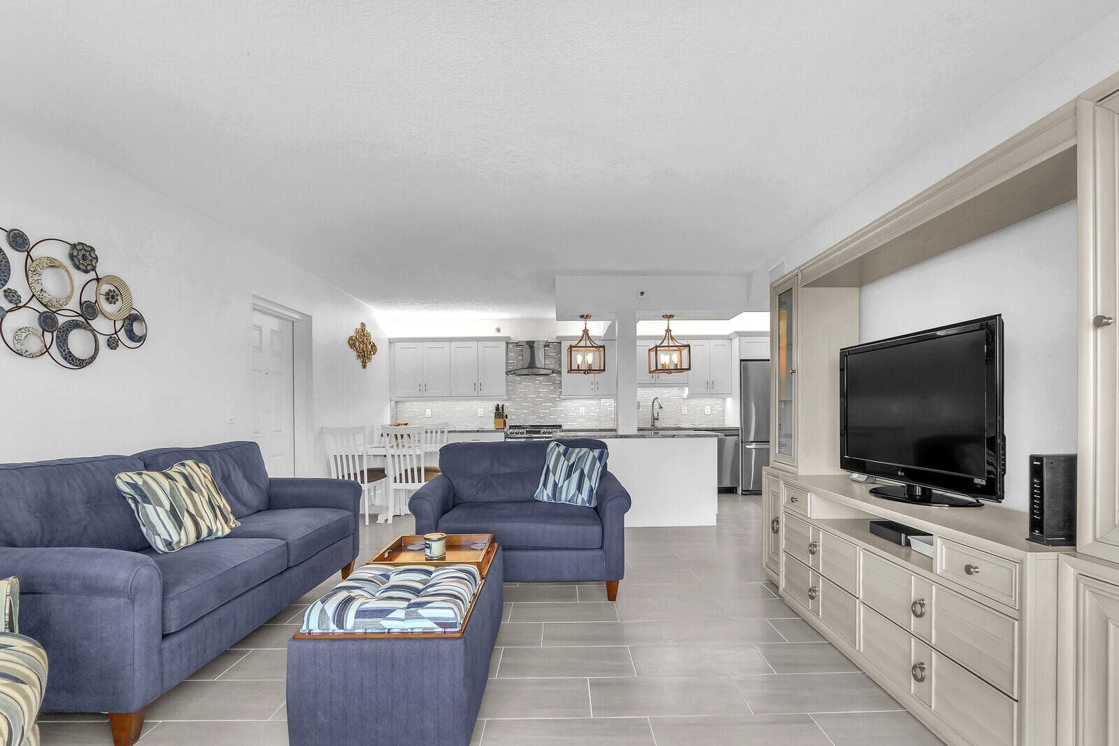 4444 NE Ocean Boulevard E2, Jensen Beach, FL 34957 — photo 13 of 29