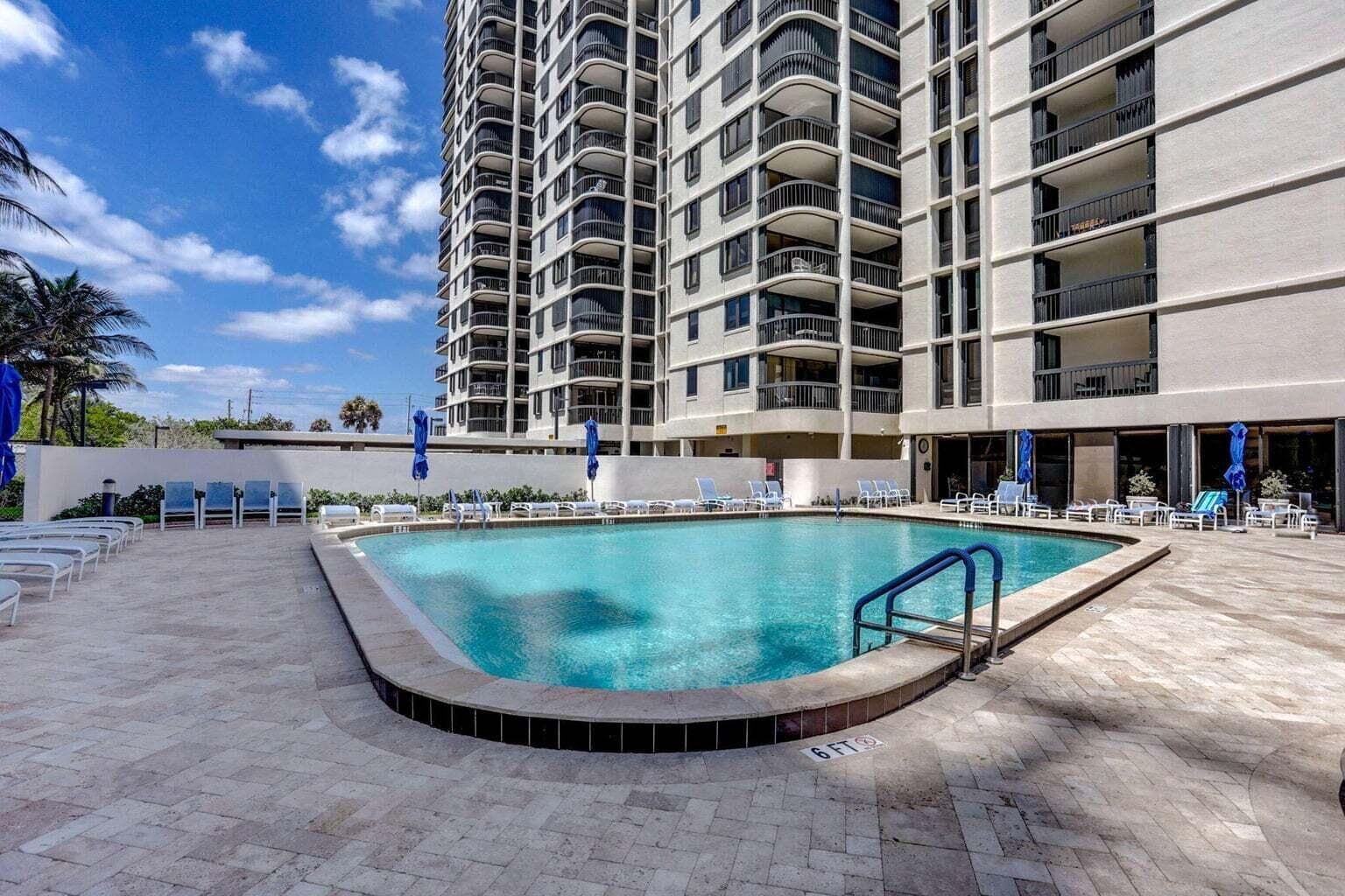 5380 N Ocean Drive 5 B, Singer Island, FL 33404 — photo 13 of 97