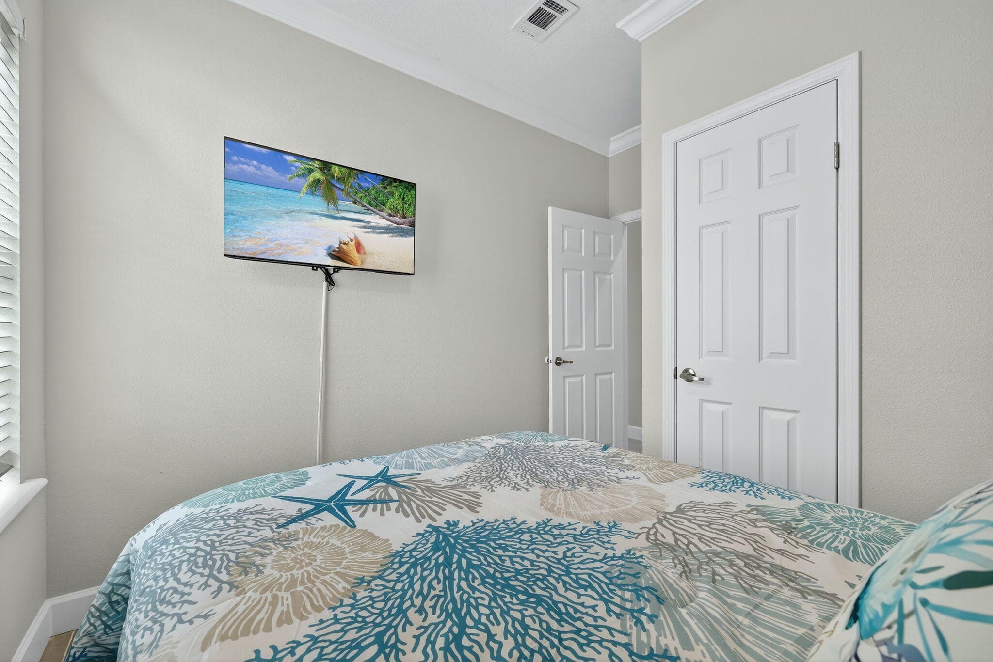 300 NE Coastal Drive, Jensen Beach, FL 34957 — photo 12 of 44