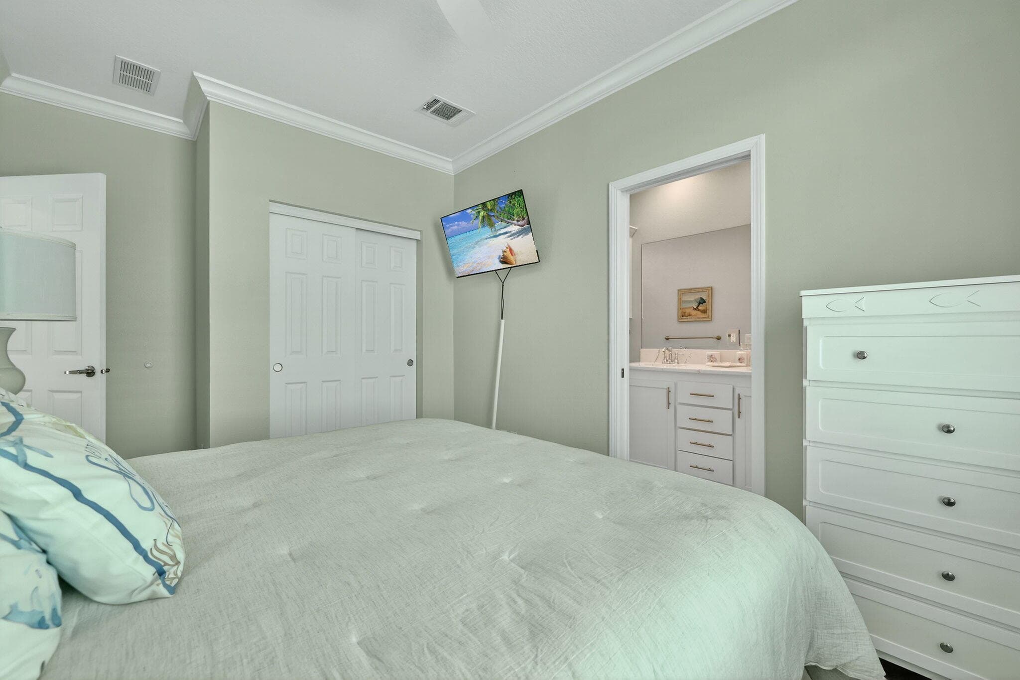 300 NE Coastal Drive, Jensen Beach, FL 34957 — photo 18 of 44