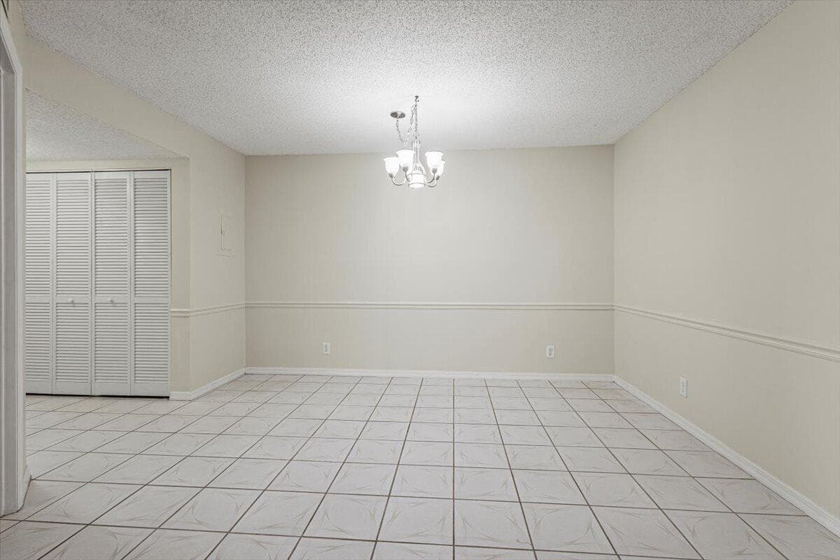 511 SW South River Drive 103, Stuart, FL 34997 — photo 7 of 40