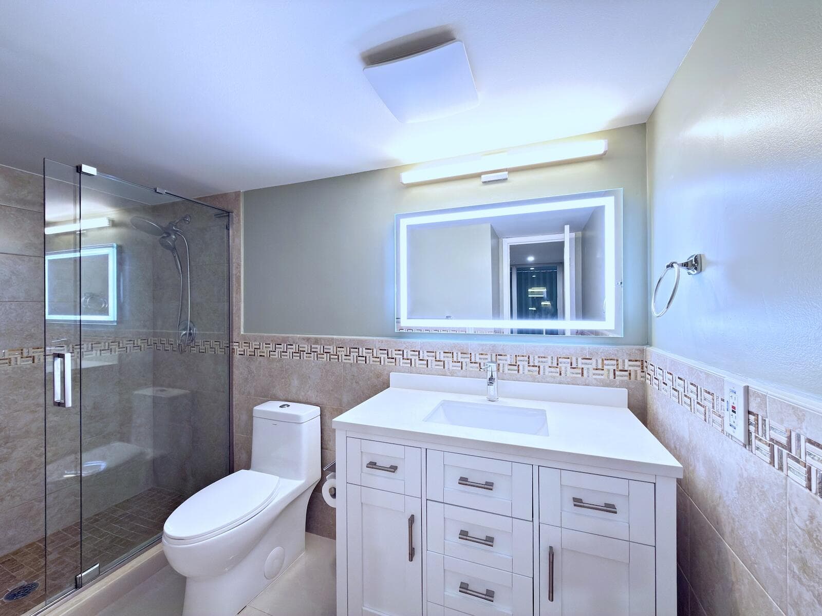 3546 S Ocean Boulevard 515, South Palm Beach, FL 33480 — photo 17 of 64