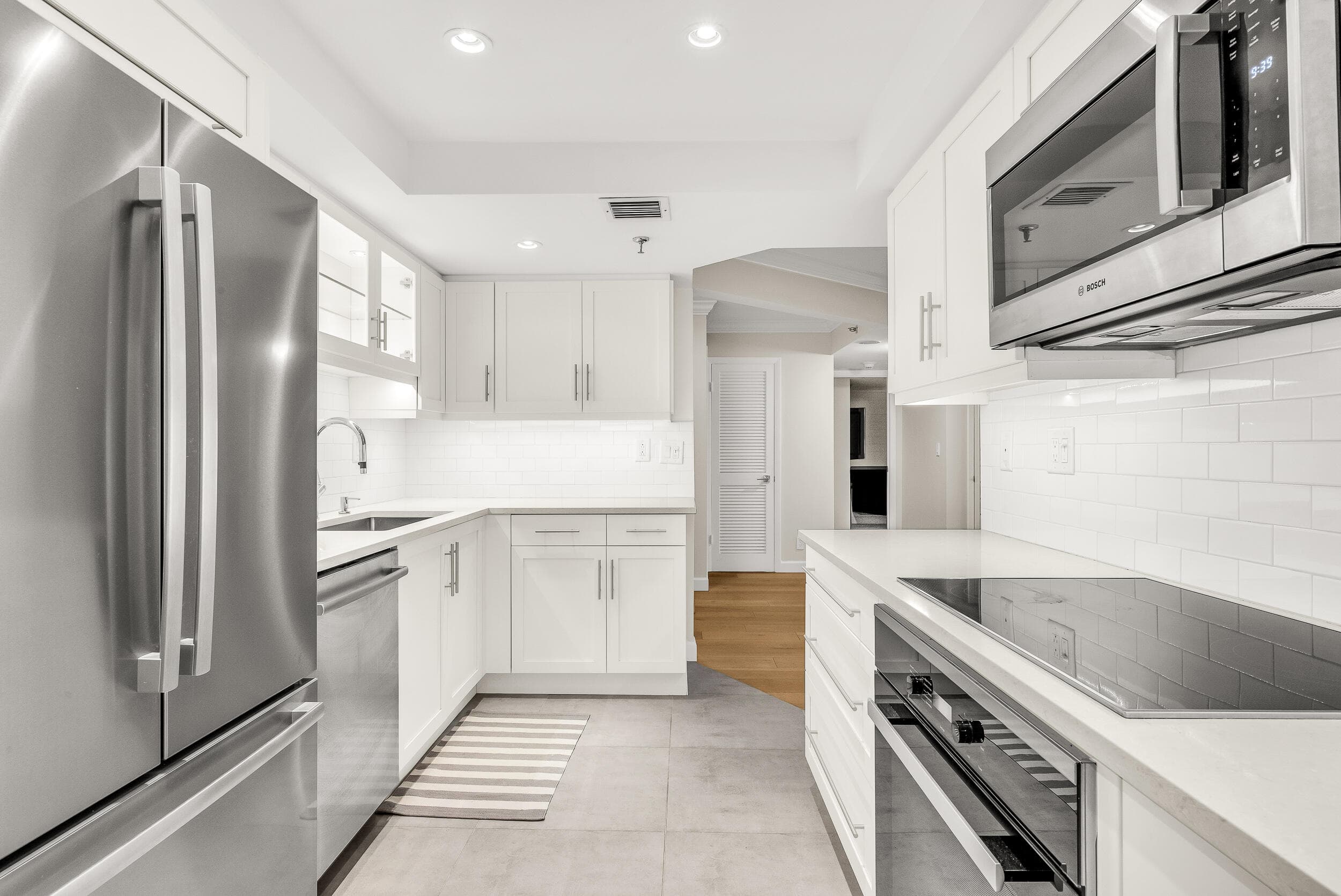 1155 Hillsboro Mile 602, Hillsboro Beach, FL 33062 — photo 13 of 32