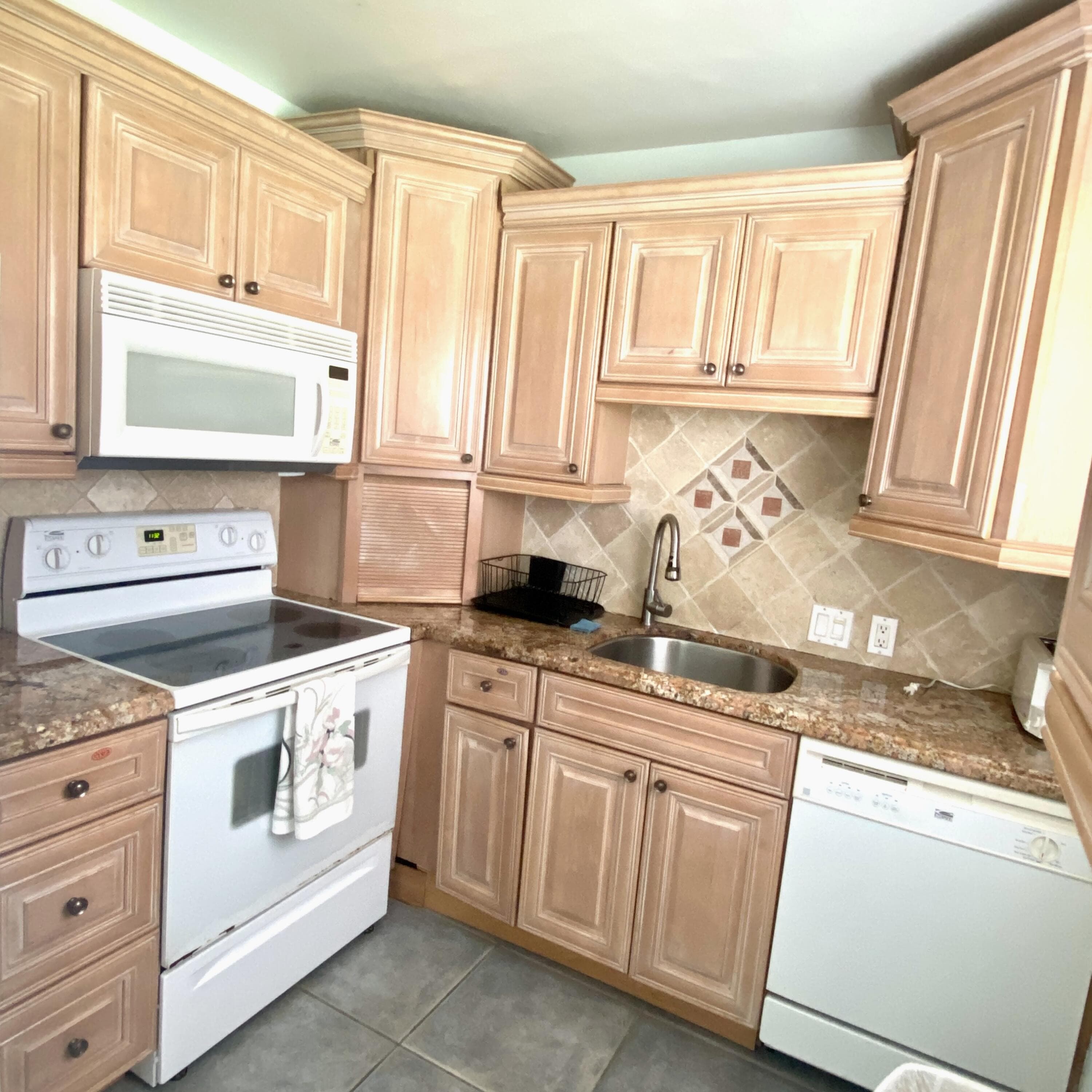 392 Brighton J, Boca Raton, FL 33434 — photo 2 of 54