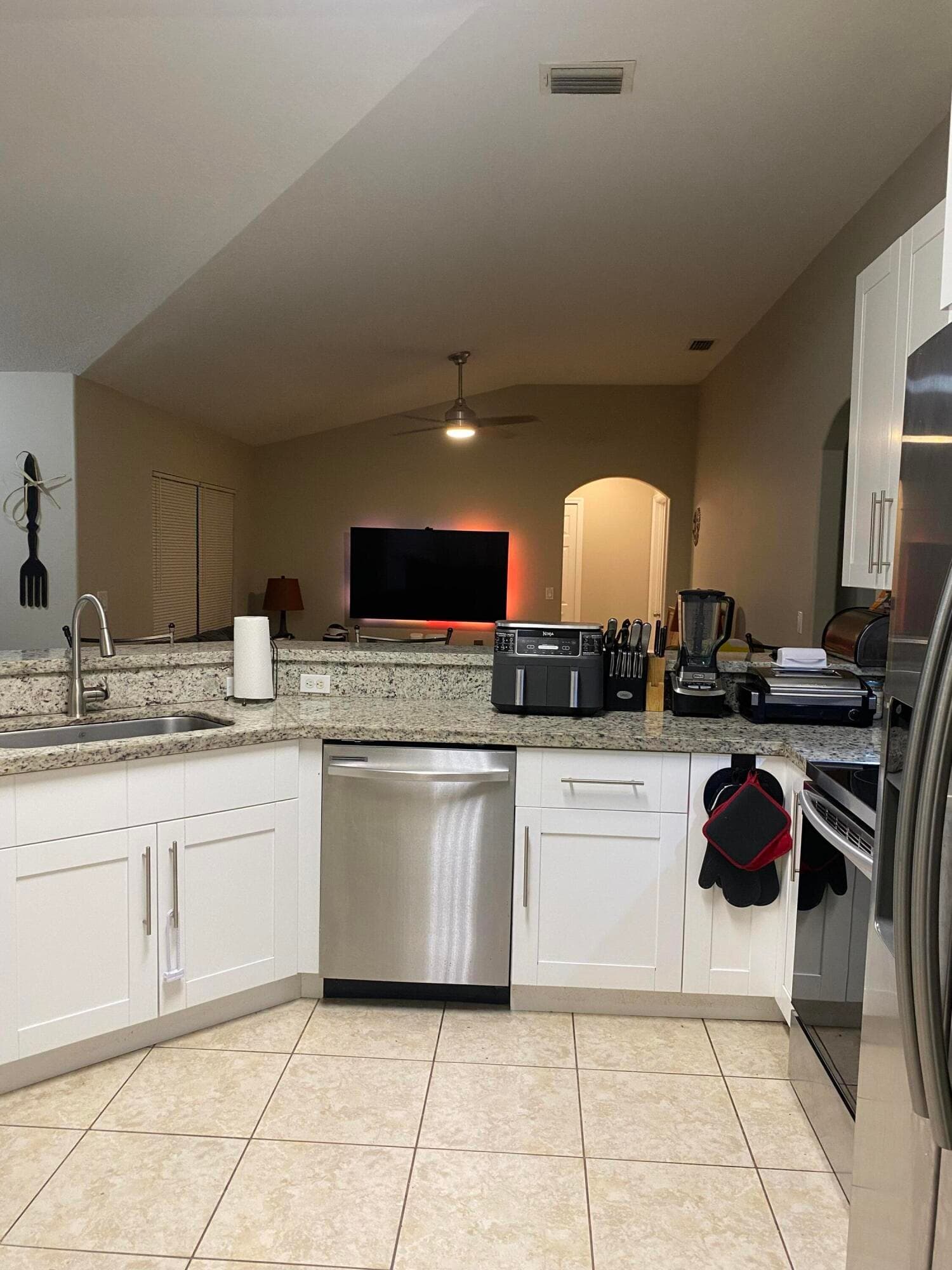 6531 NW Chugwater Circle, Port St. Lucie, FL 34983 — photo 8 of 18