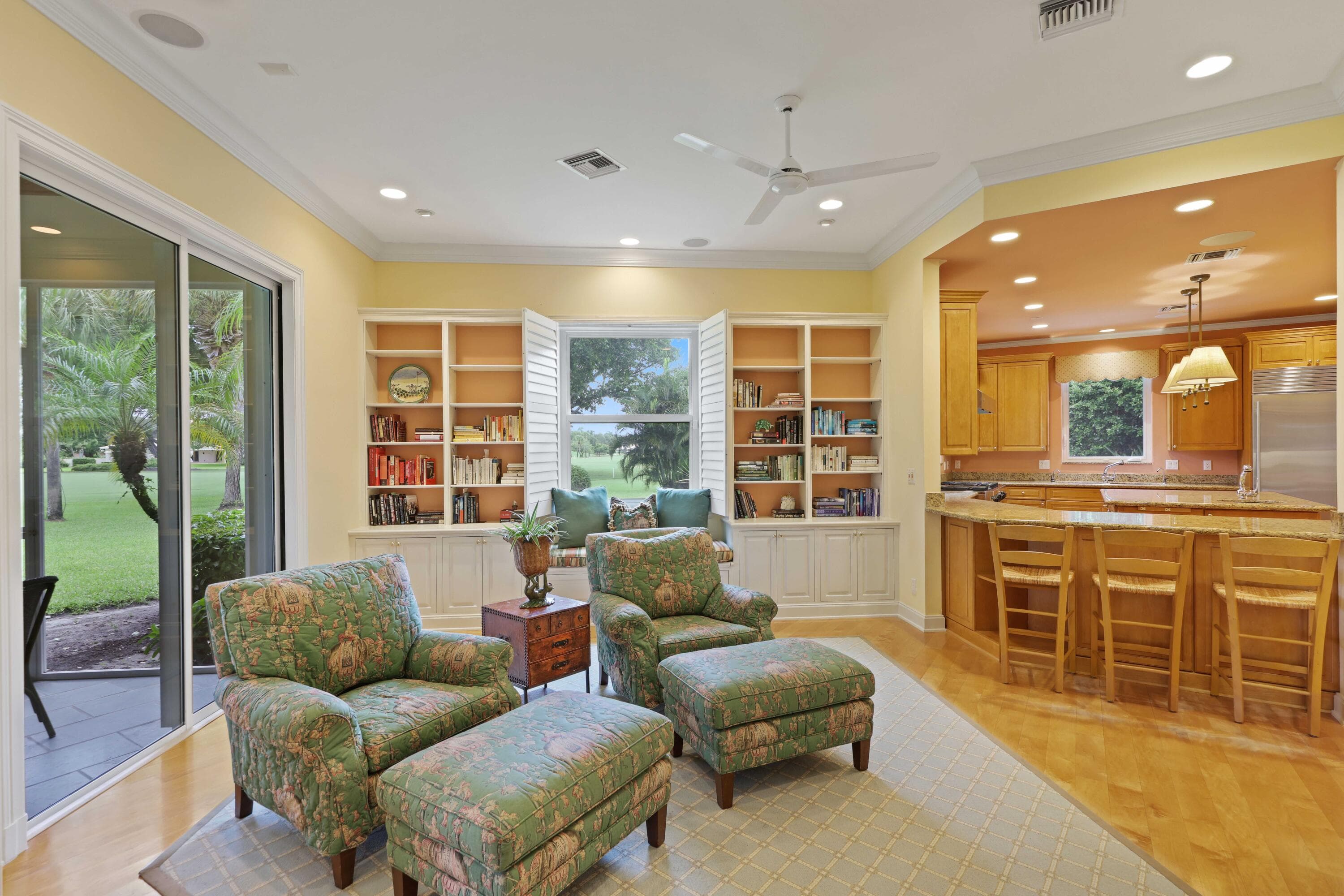 5 Country Road E A, Village of Golf, FL 33436 — photo 15 of 50
