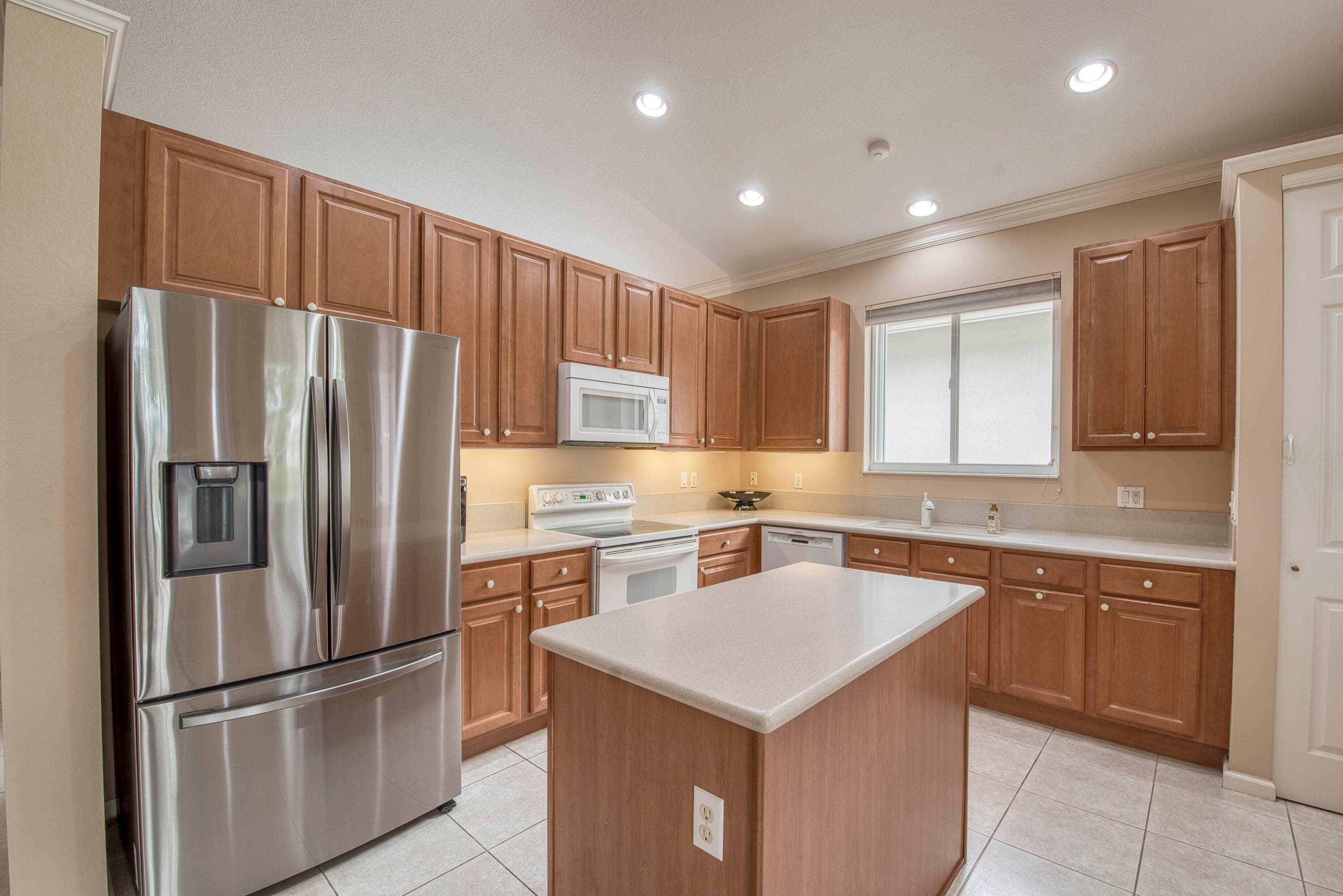 9270 Heron Cove Drive, West Palm Beach, FL 33411 — photo 13 of 41