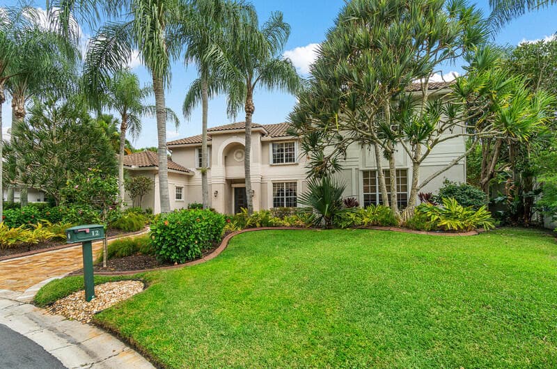 12 Martinique Cove, Palm Beach Gardens, FL 33418 — photo 1 of 63