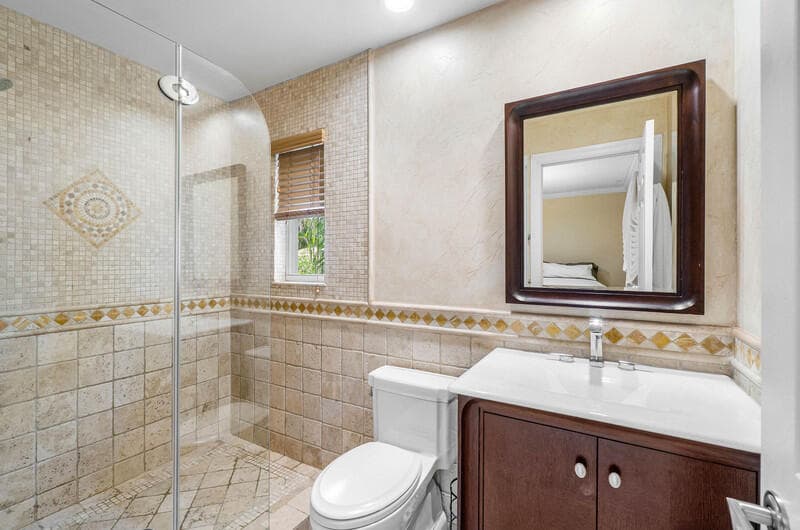 12 Martinique Cove, Palm Beach Gardens, FL 33418 — photo 37 of 63