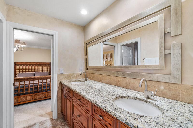 12 Martinique Cove, Palm Beach Gardens, FL 33418 — photo 39 of 63