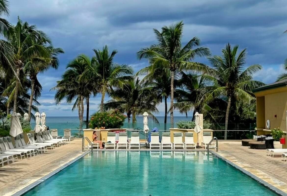 3800 N Ocean Drive N 2000, Riviera Beach, FL 33404 — photo 1 of 33