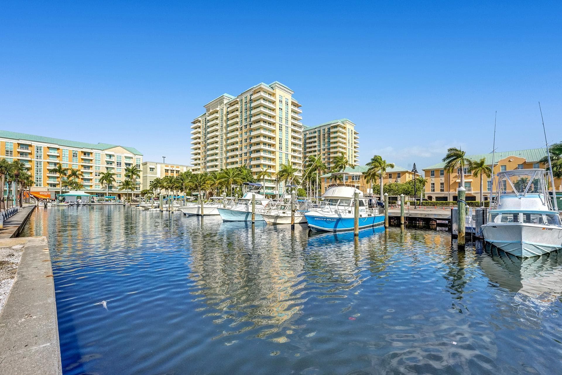625 Casa Loma Boulevard 1409, Boynton Beach, FL 33435 — photo 1 of 47