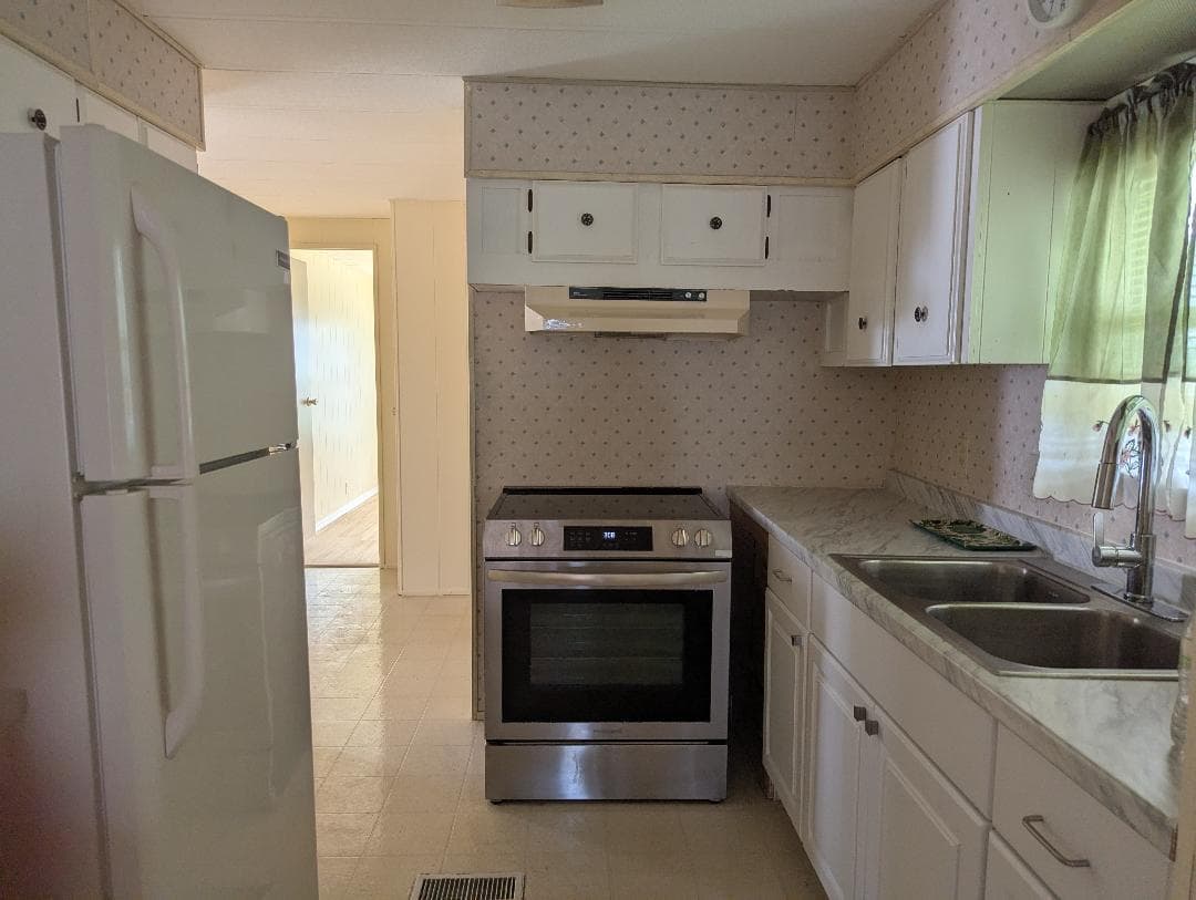 71 W Caribbean, Port St. Lucie, FL 34952 — photo 6 of 17