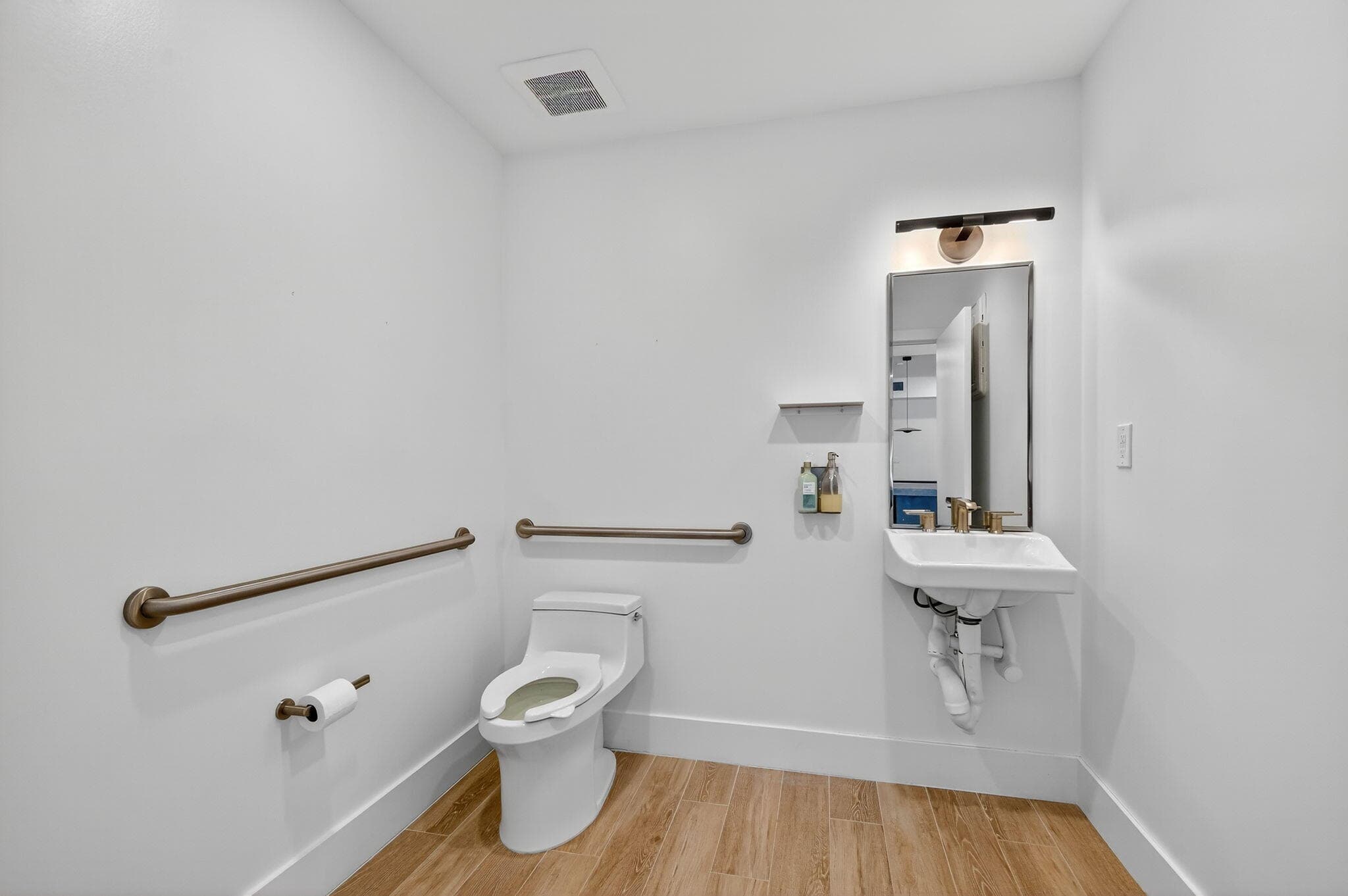 3705 N Federal Highway, Delray Beach, FL 33483 — photo 5 of 40