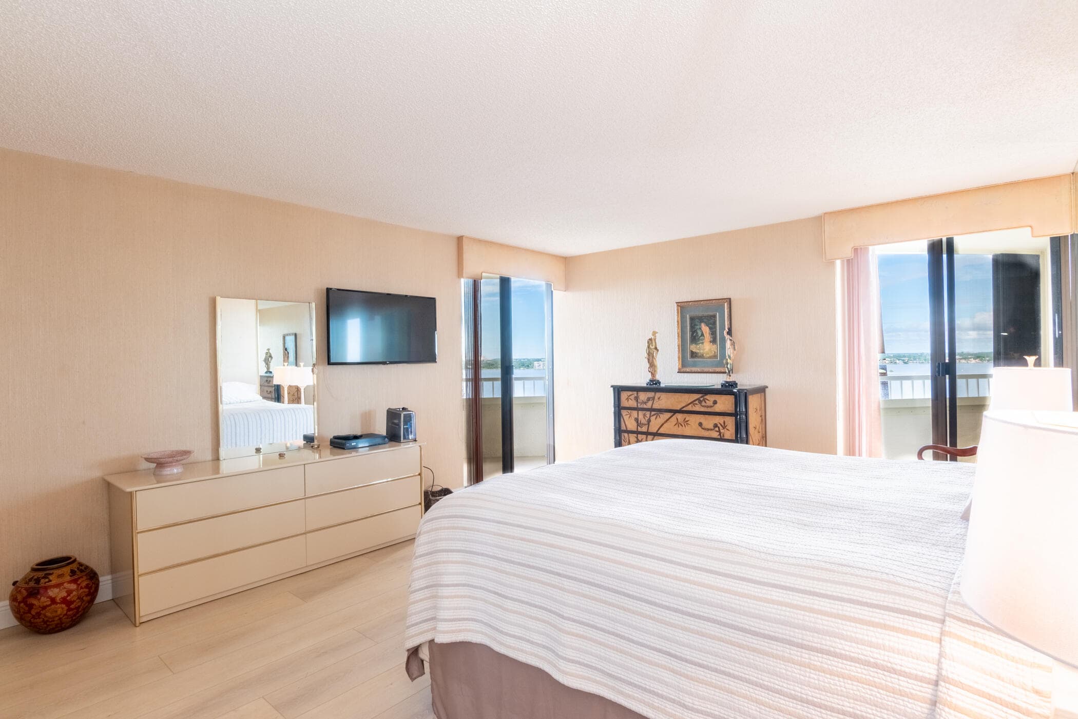 5080 N Ocean Drive 12c, Singer Island, FL 33404 — photo 21 of 46