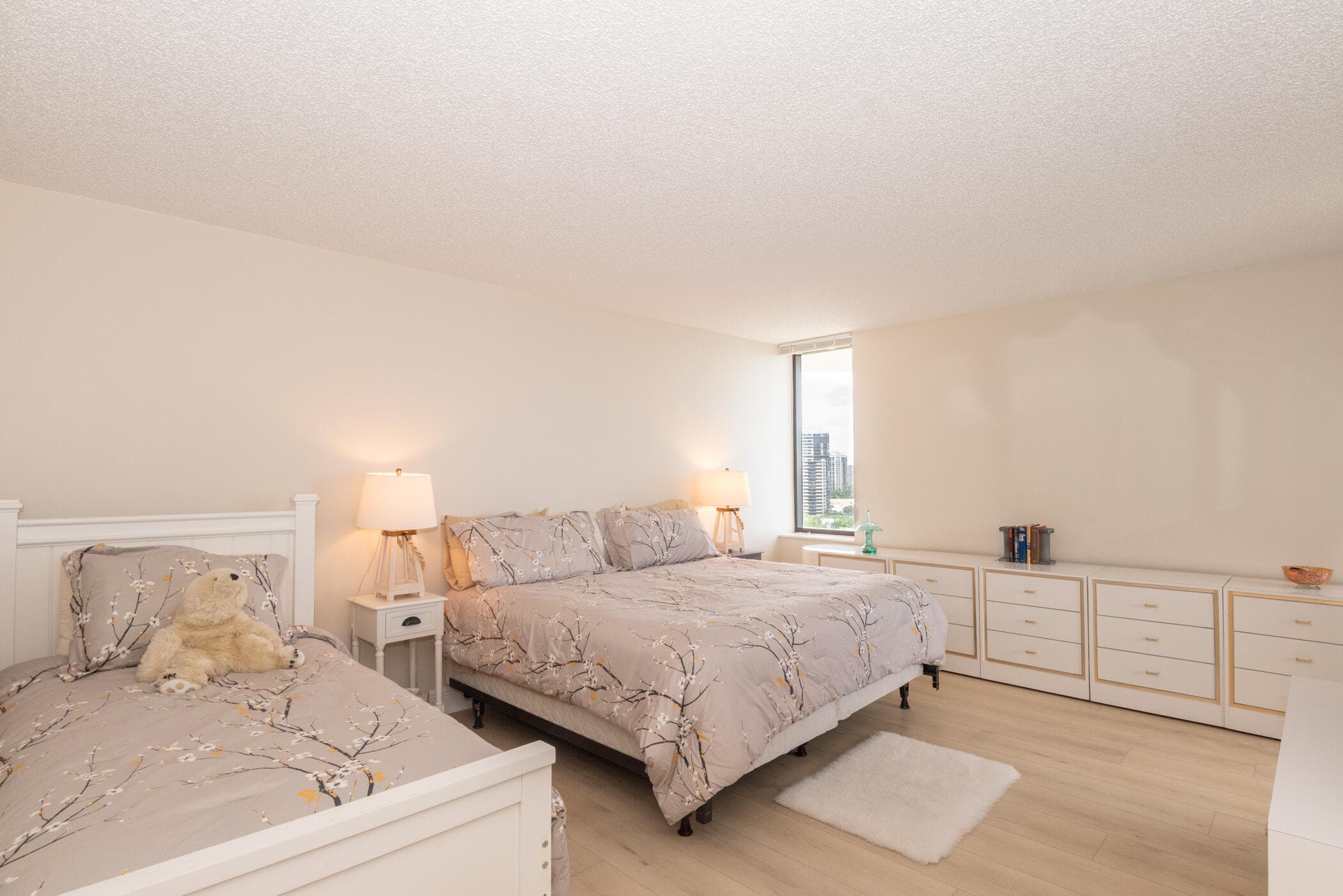 5080 N Ocean Drive 12c, Singer Island, FL 33404 — photo 25 of 46