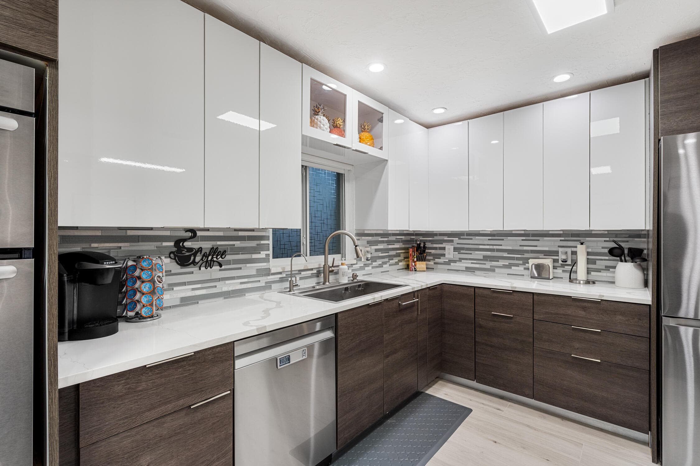 1621 NE 63rd Court, Fort Lauderdale, FL 33334 — photo 12 of 49