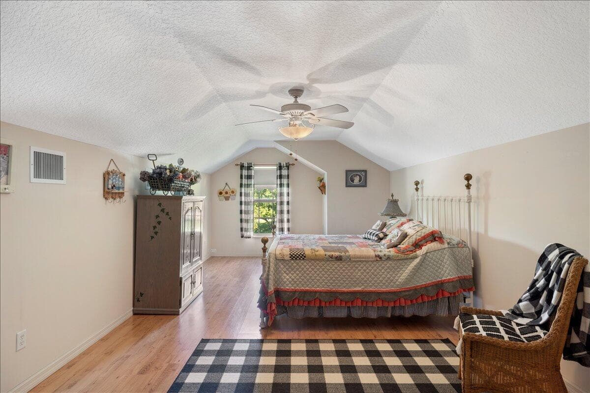930 90th Avenue, Vero Beach, FL 32966 — photo 29 of 64
