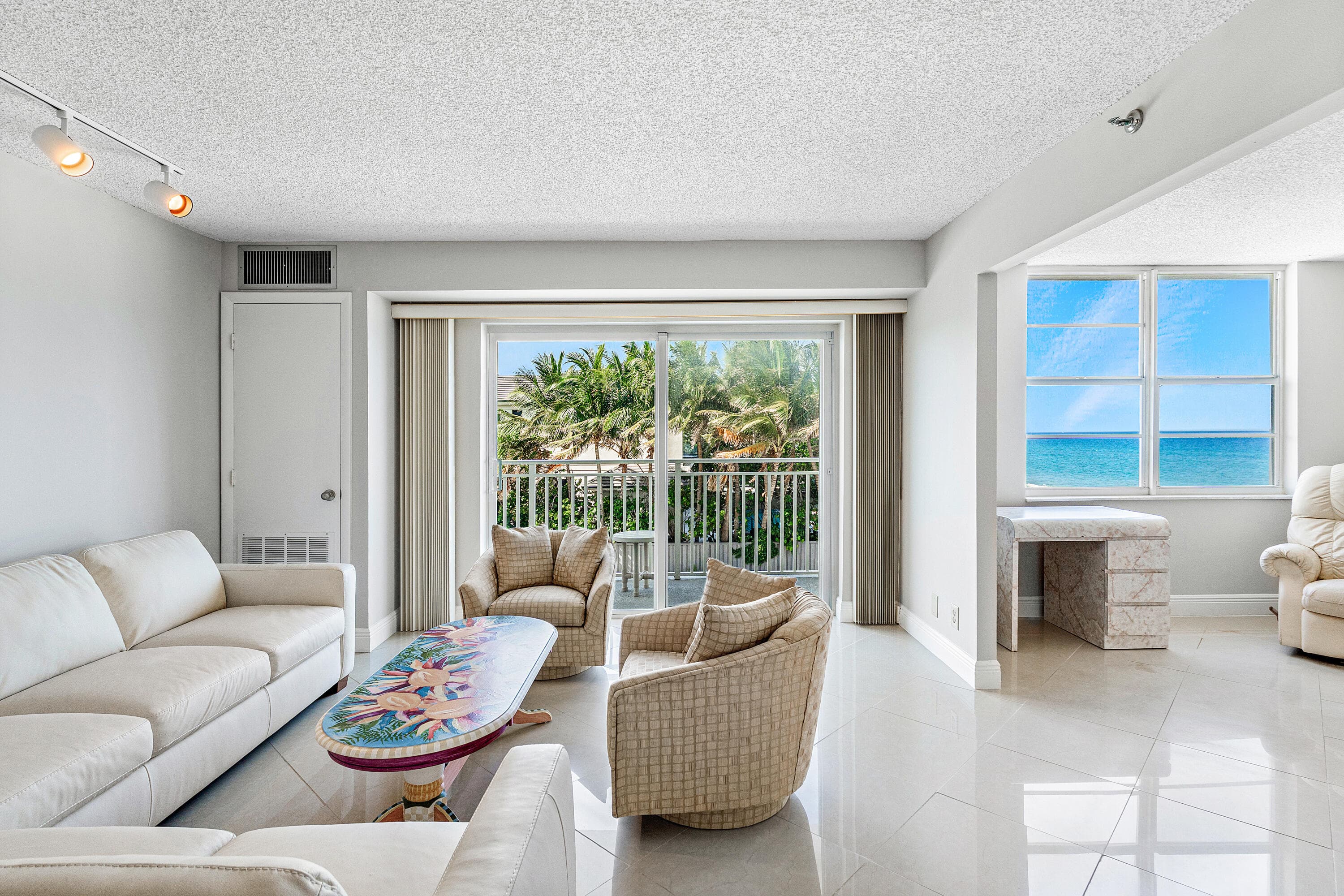 4505 S Ocean Boulevard 306, Highland Beach, FL 33487 — photo 4 of 37