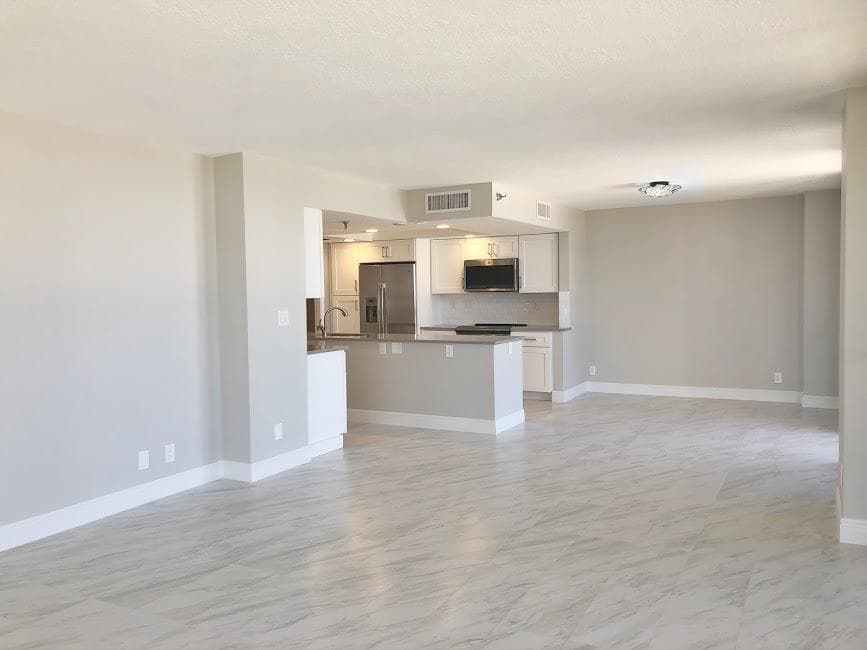 115 Lakeshore Drive 746, North Palm Beach, FL 33408 — photo 10 of 49