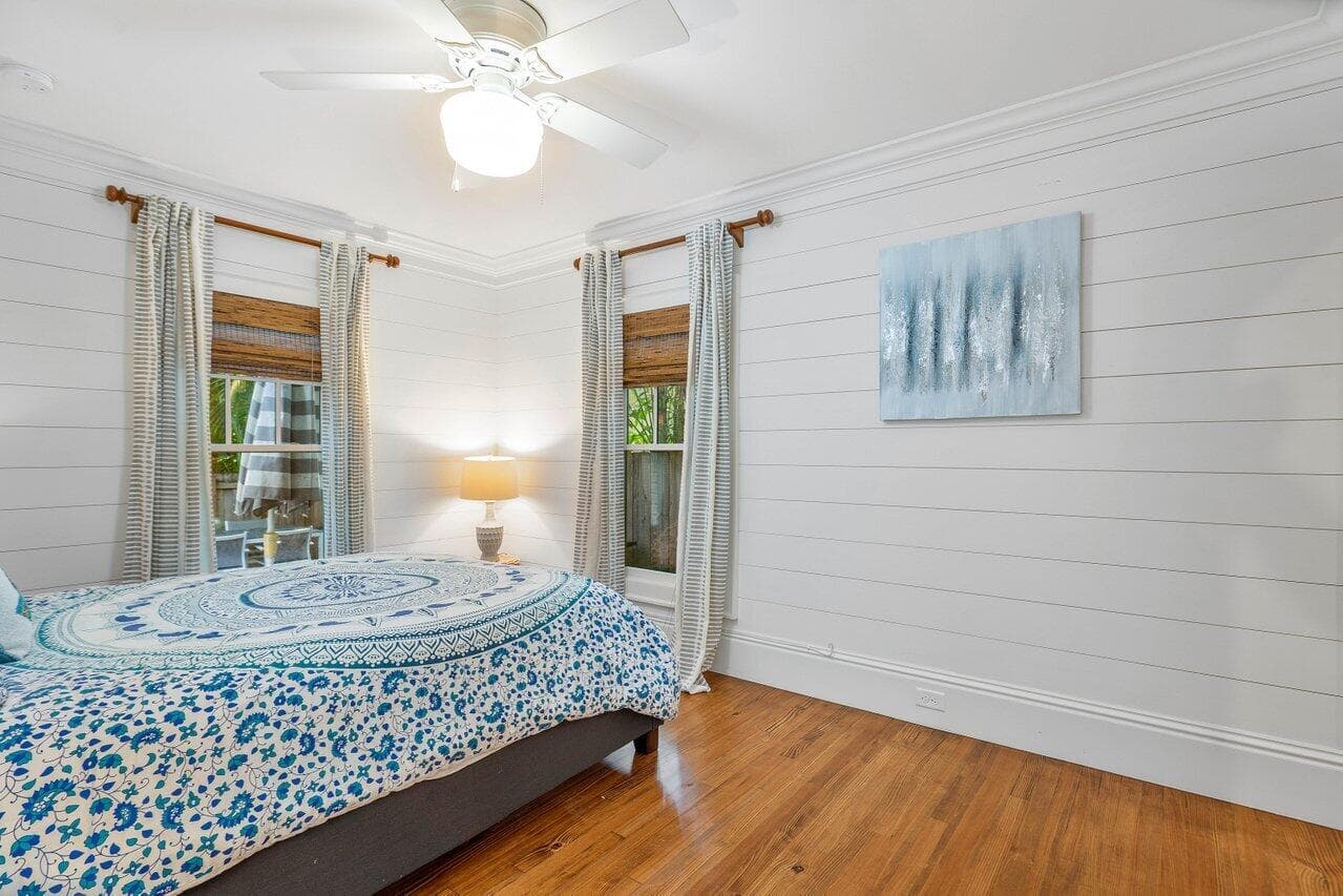 918 NE 5th Street, Delray Beach, FL 33483 — photo 14 of 28
