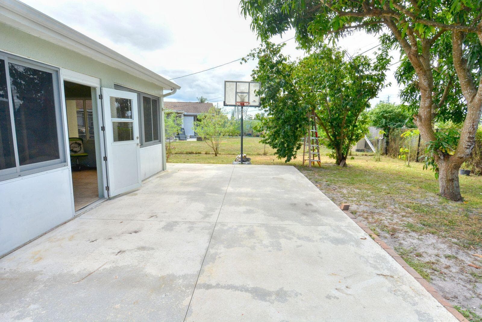 220 W Arbor Avenue, Port St. Lucie, FL 34952 — photo 22 of 32