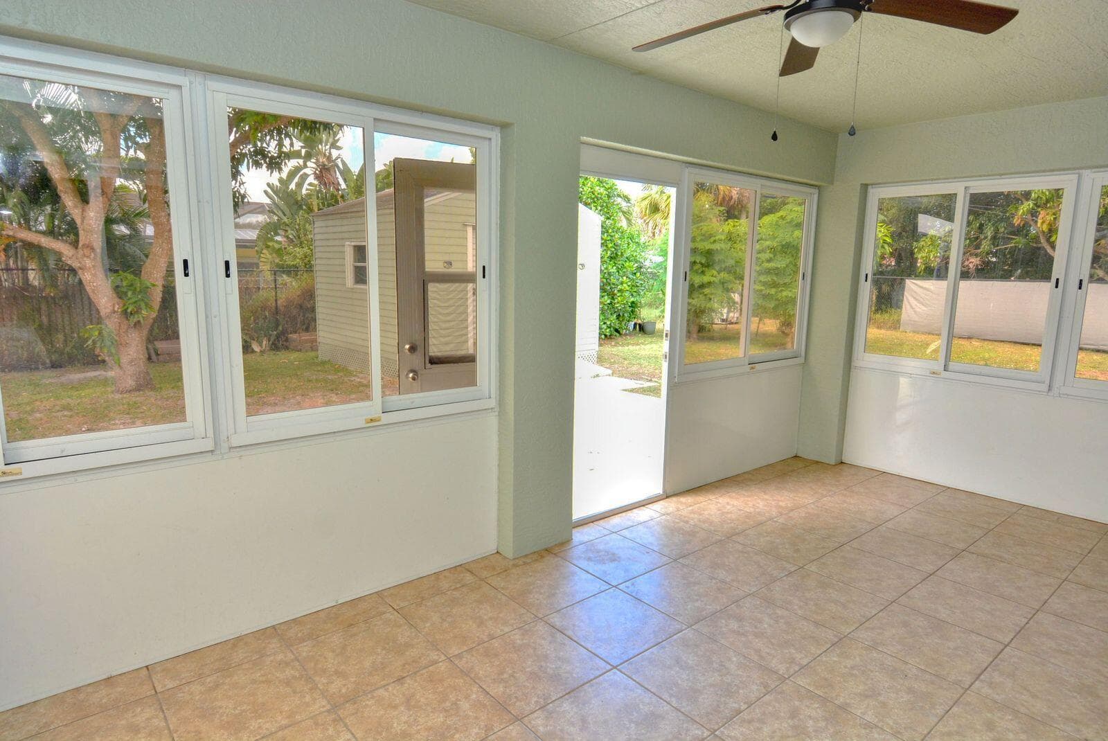 220 W Arbor Avenue, Port St. Lucie, FL 34952 — photo 27 of 32