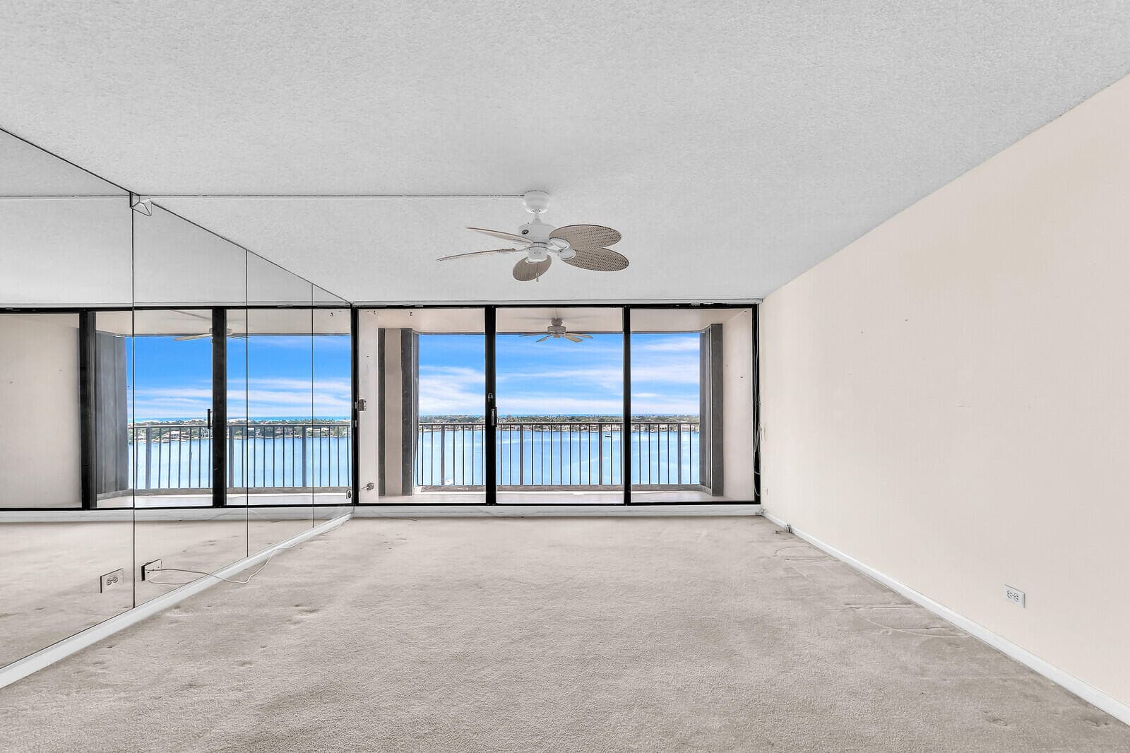 132 Lakeshore Drive 1117, North Palm Beach, FL 33408 — photo 6 of 35