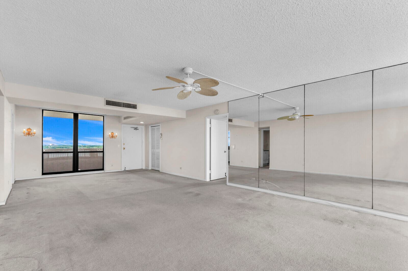 132 Lakeshore Drive 1117, North Palm Beach, FL 33408 — photo 10 of 35